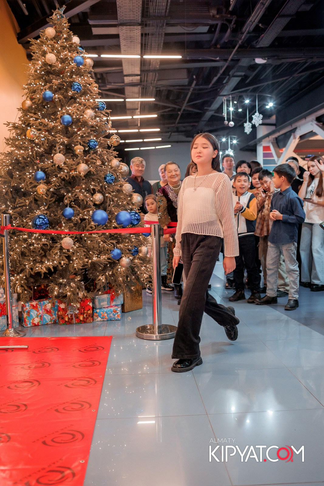 ПРЕЗЕНТАЦИЯ 9 ГРУППЫ КИНОПРОЕКТА «STARBALALAR». КИПЯТКОМ АЛМАТЫ!