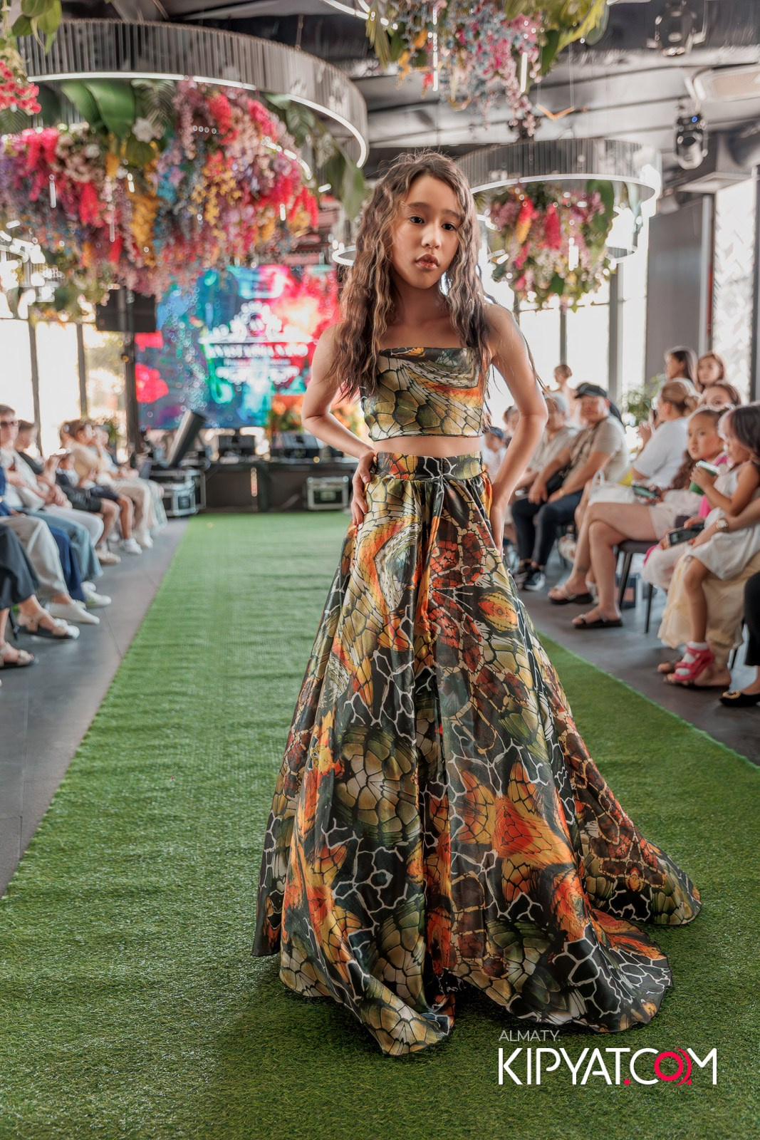 PROM KIDS FASHION SHOW. КИПЯТКОМ АЛМАТЫ!