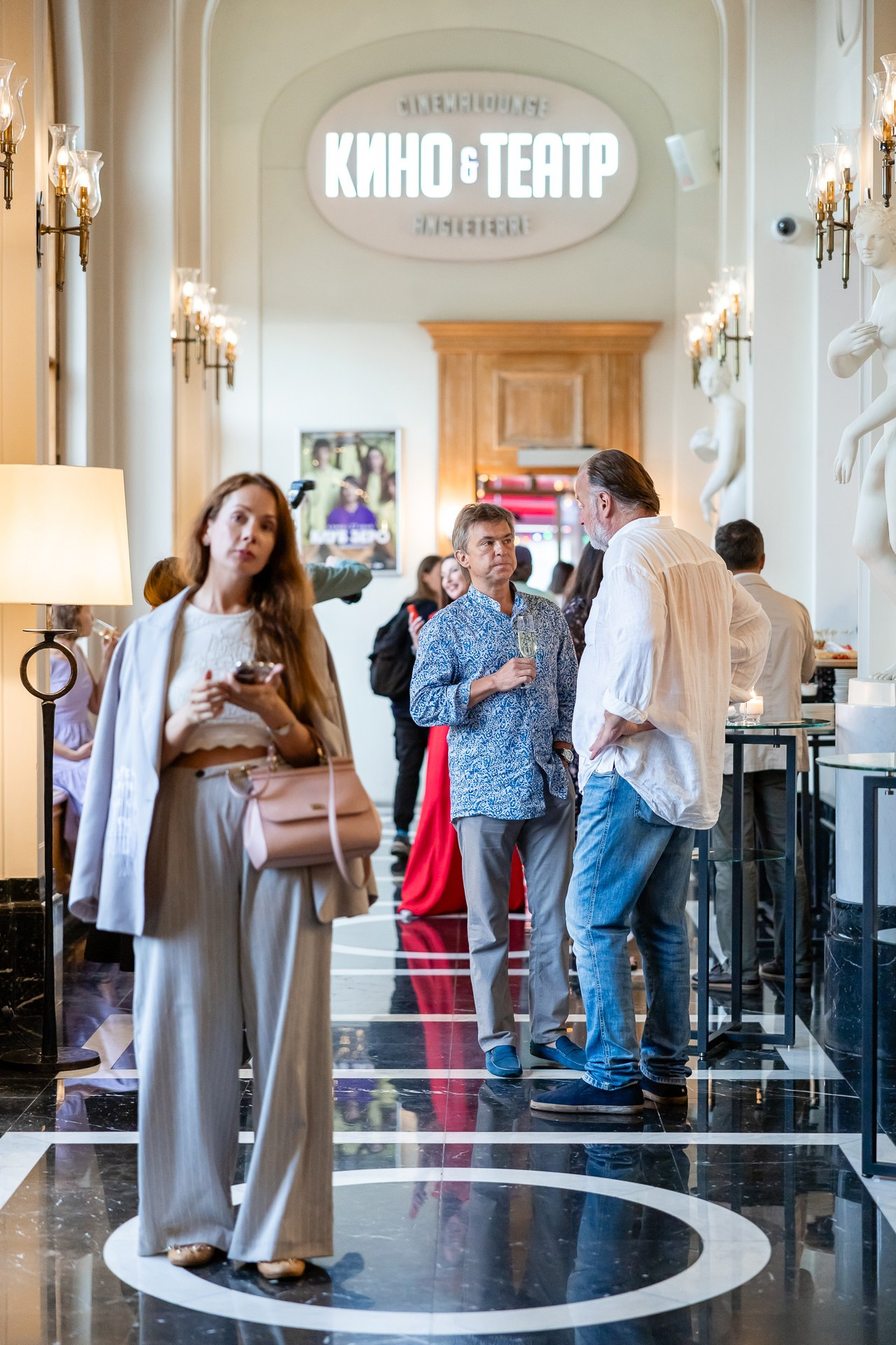 Закрытый показ комедии «Отчаянные наследники». Фотограф в Санкт-Петербурге — Сергей Петров