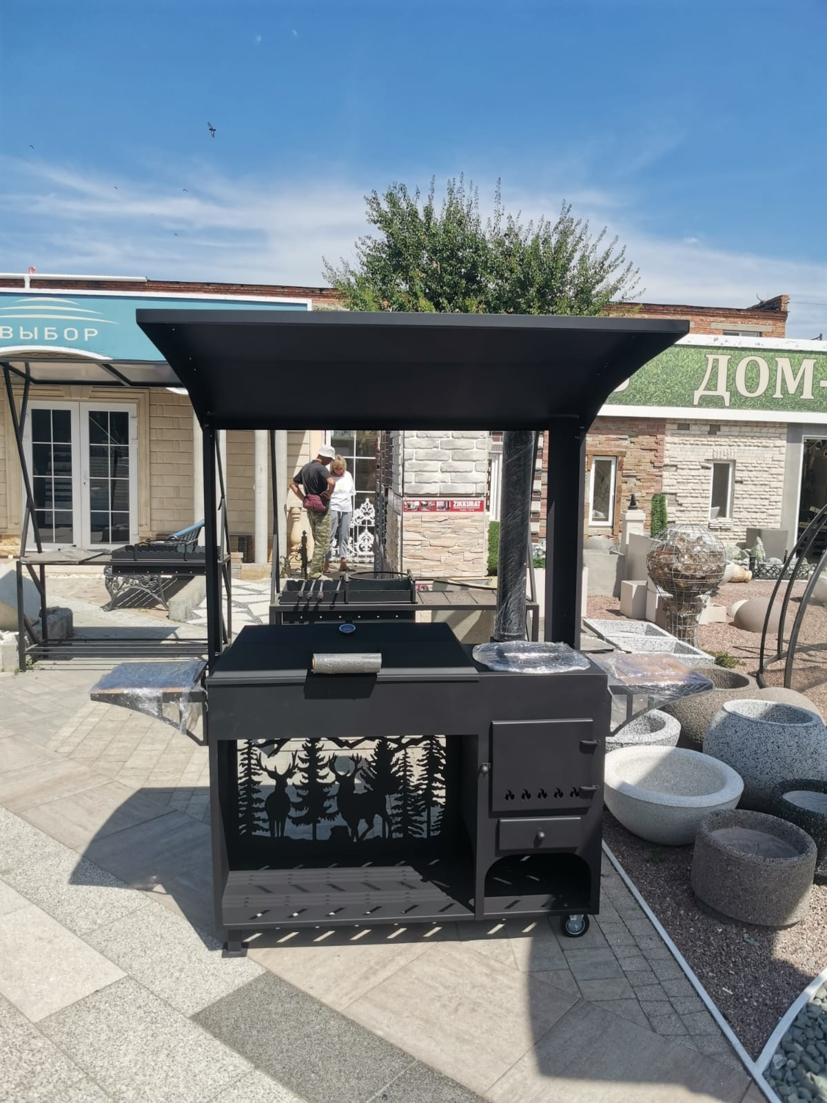 Мангал с крышей, печью под казан и крышкой барбекю. Купить / заказать мангал для дома в Краснодаре от производителя «Мангал Мастер»