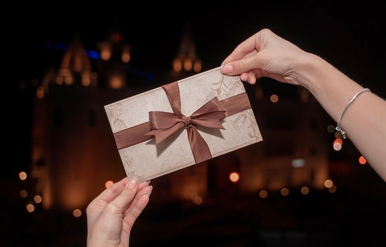 Подарочный Сертификат. Свадебный и студийный фотограф в Москве Андрей Сопрано