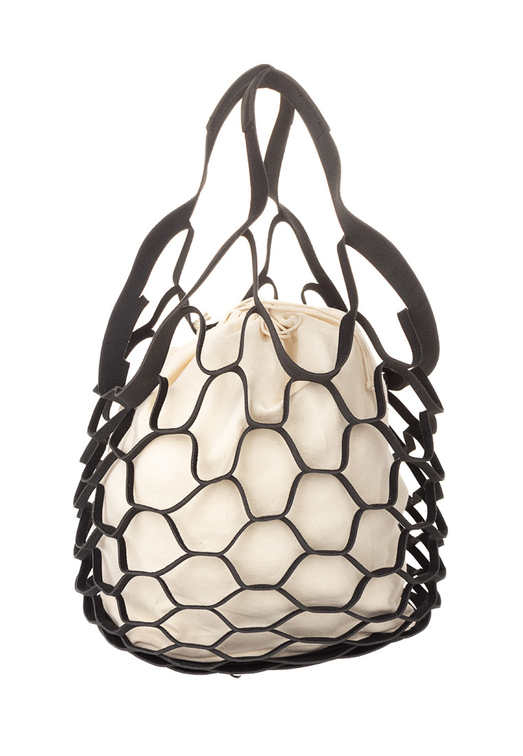 Предметная. Фотограф Аркадий Назаров