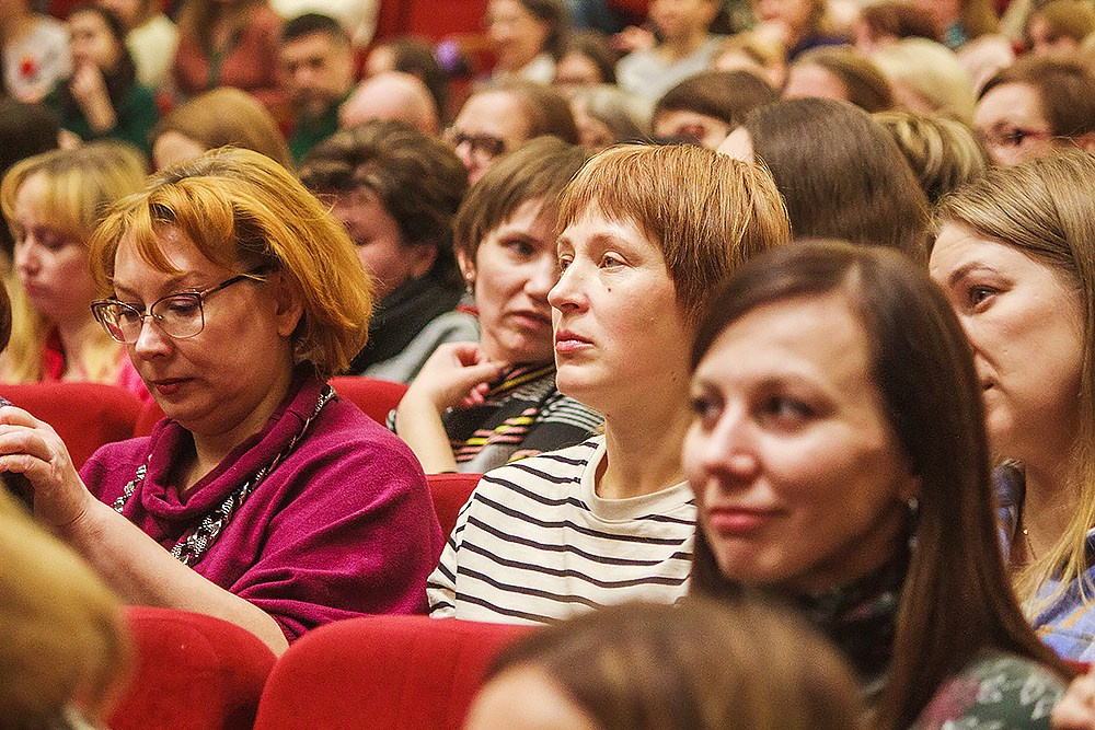 Стендап Ольги Савельевой «Всё обязательно наладится». Детский и семейный фотограф, фотограф мероприятий Нижний Новгород