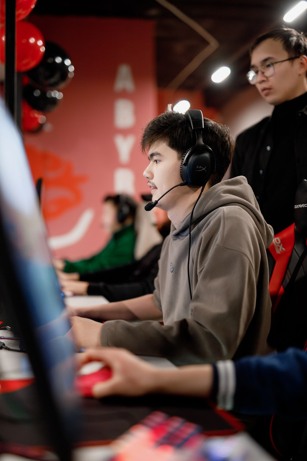 ABYROI cyber lounge. КИПЯТКОМ КОКШЕТАУ