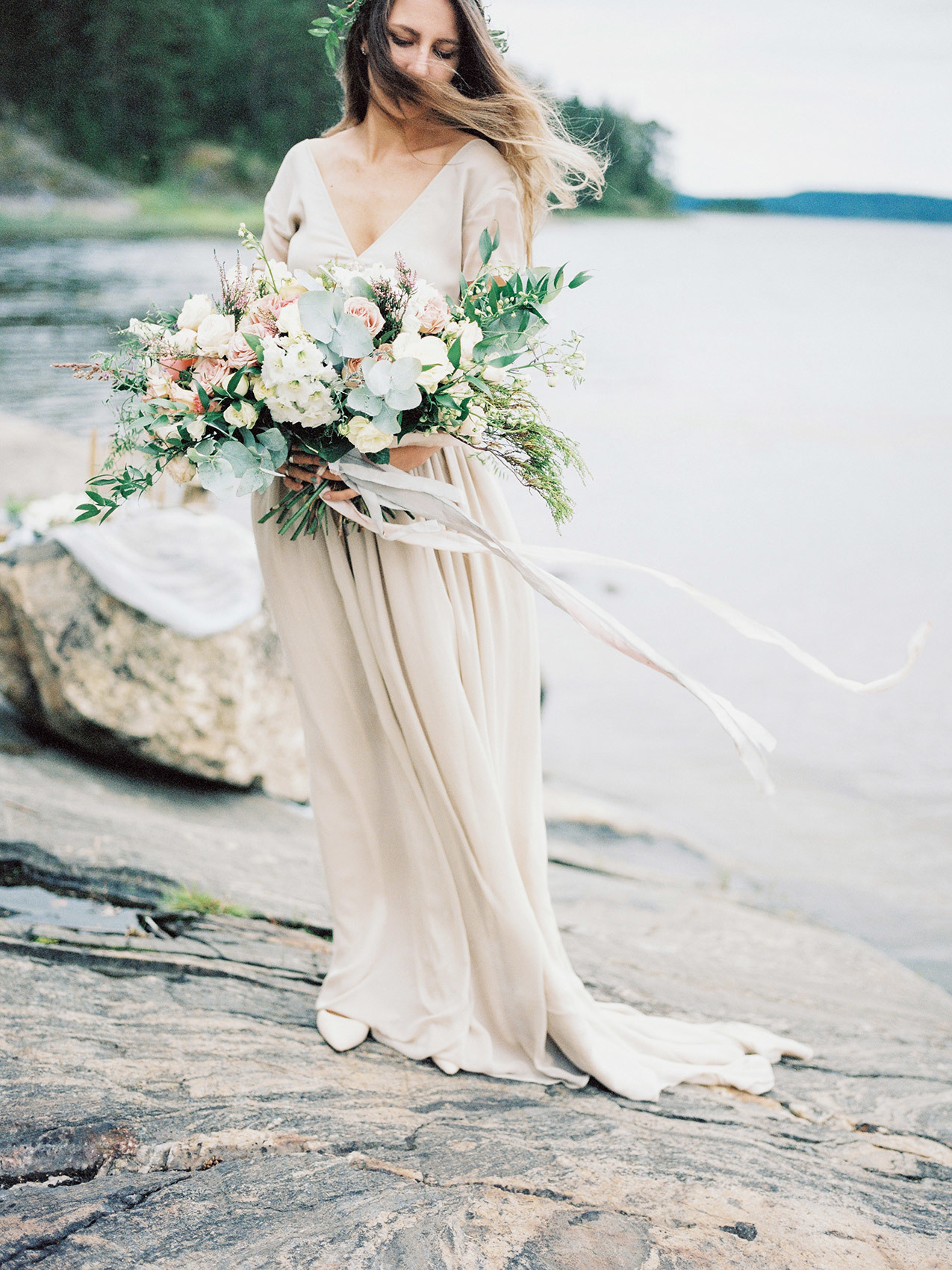 Wild clifs. Свадебный Fine Art фотограф в Санкт-Петербурге