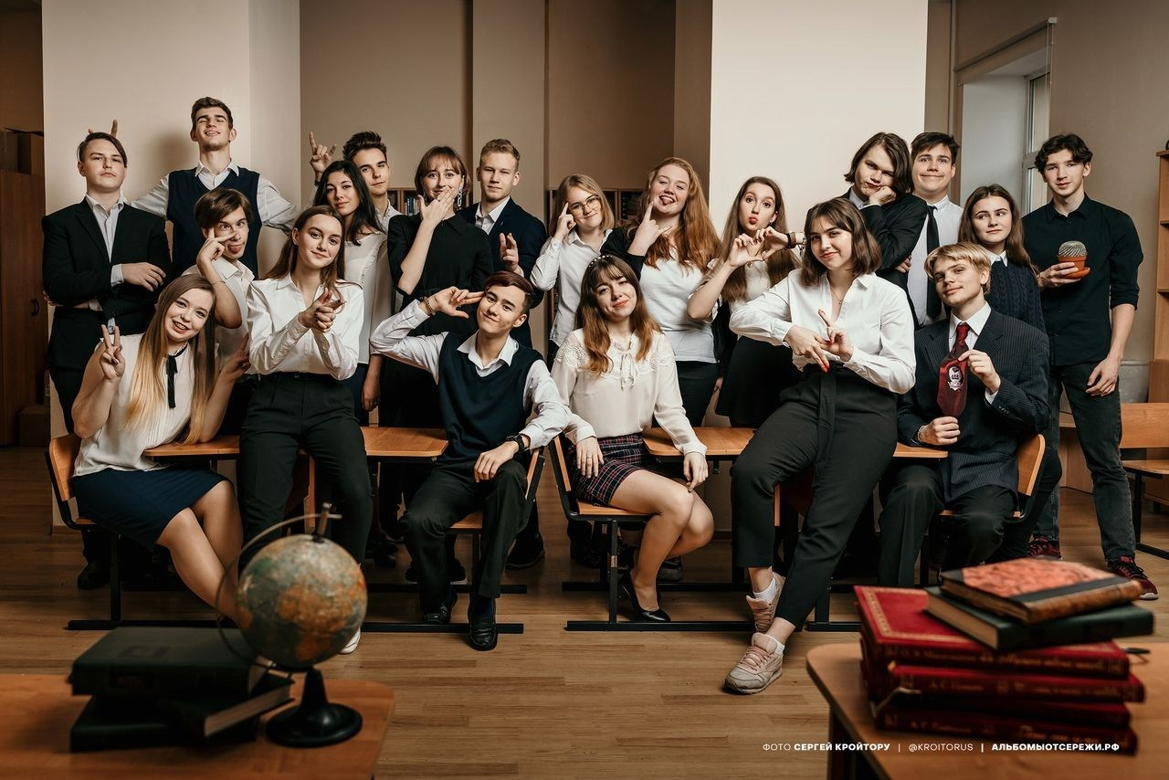 9-11 класс. XPLACEMEDIA — Виньетки в Актобе. Выпускные альбомы в Актобе