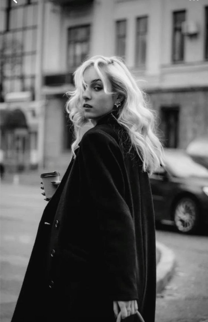 Прогулочная фотосессия, для девушки. Фотограф в Иркутске Кристина Телегина