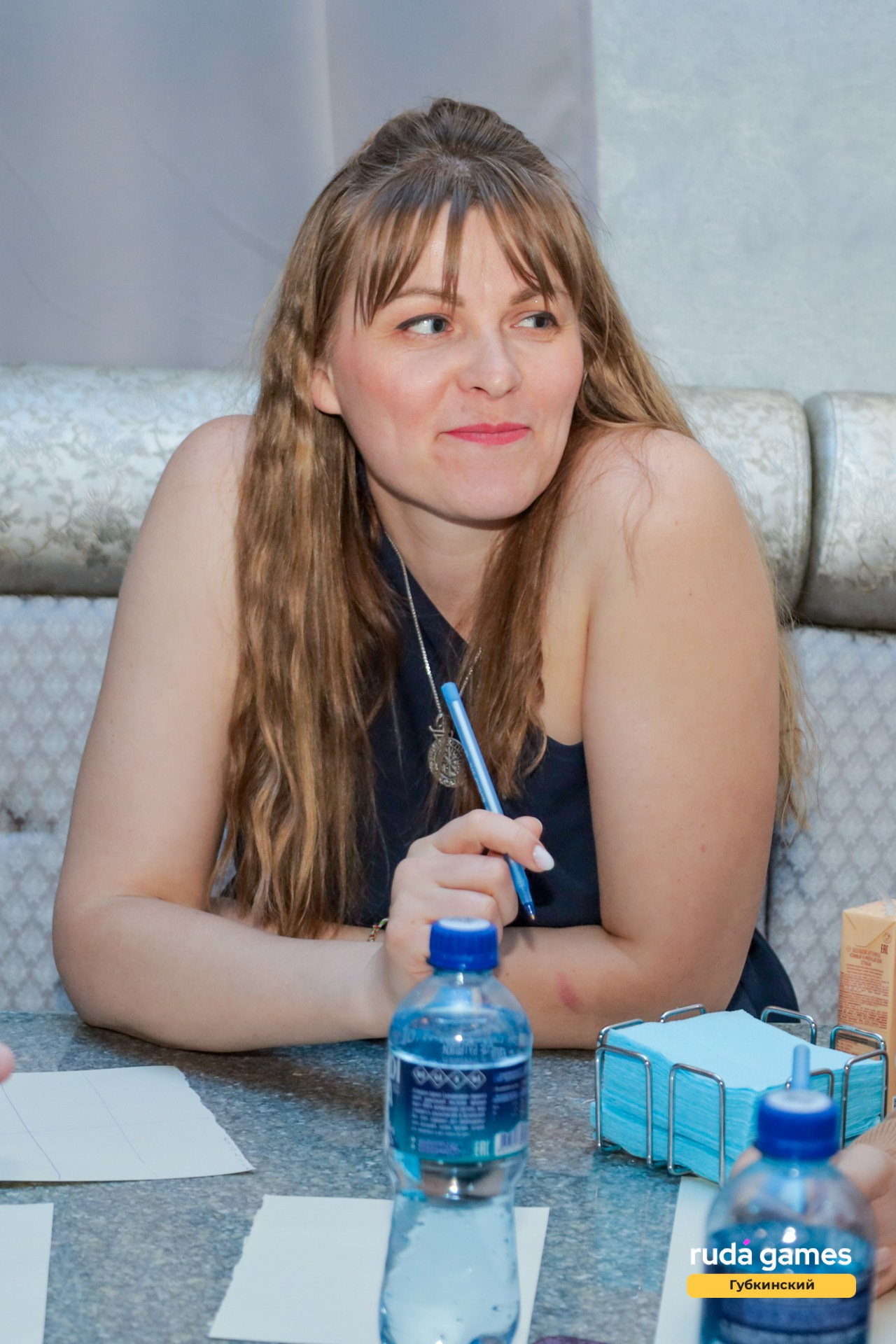 15 мая 2024 года. Фотограф в Губкинском | Александра Артамонова