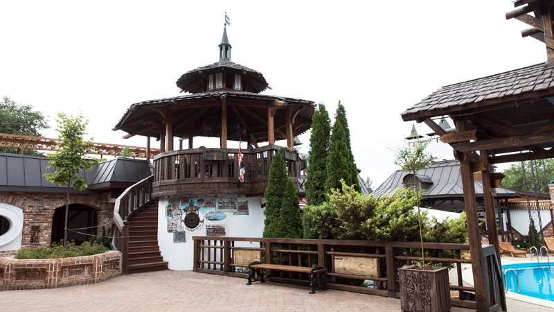 Развлекательный комплекс «Старый город». Свадебный | Семейный фотограф