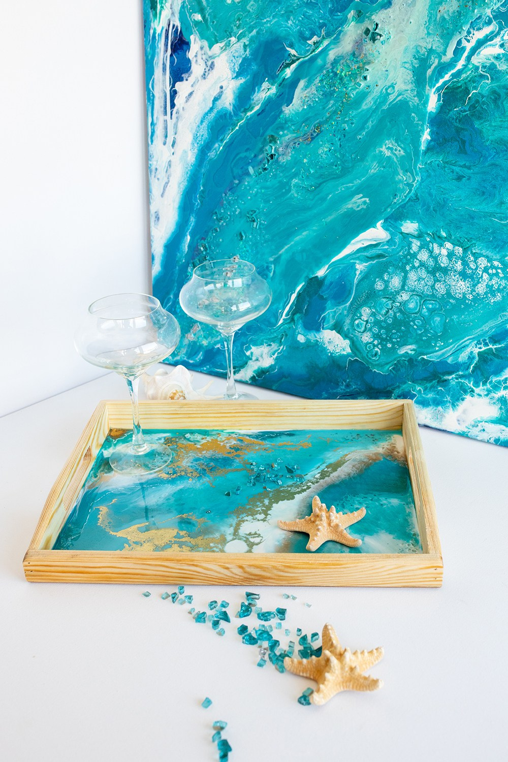 Подставки, менажницы, подносы из смолы. Художник Якимова Юлия картины в интерьер и предметы декора