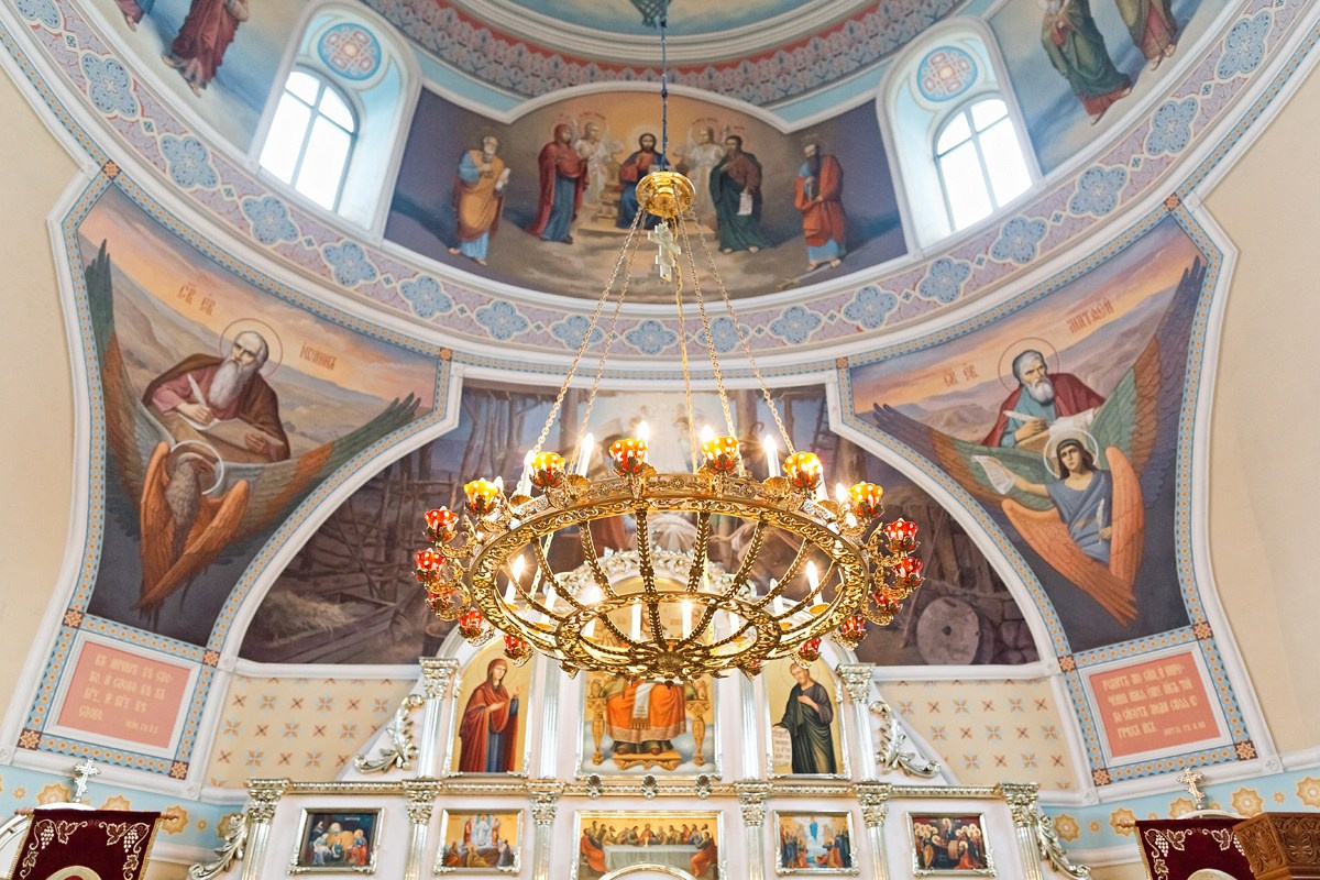 Крещение Есении и Василисы