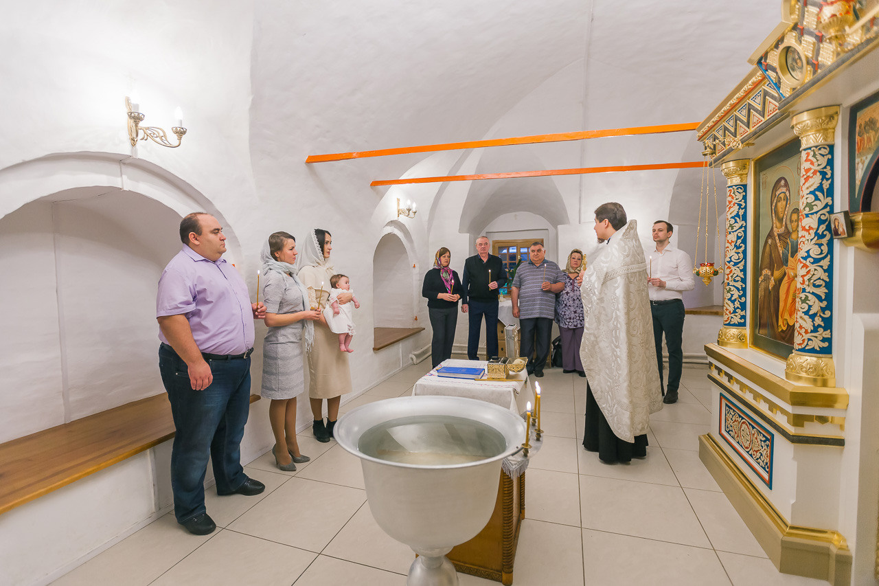 Крещение Елизаветы. Семейный фотограф Николаева Ольга