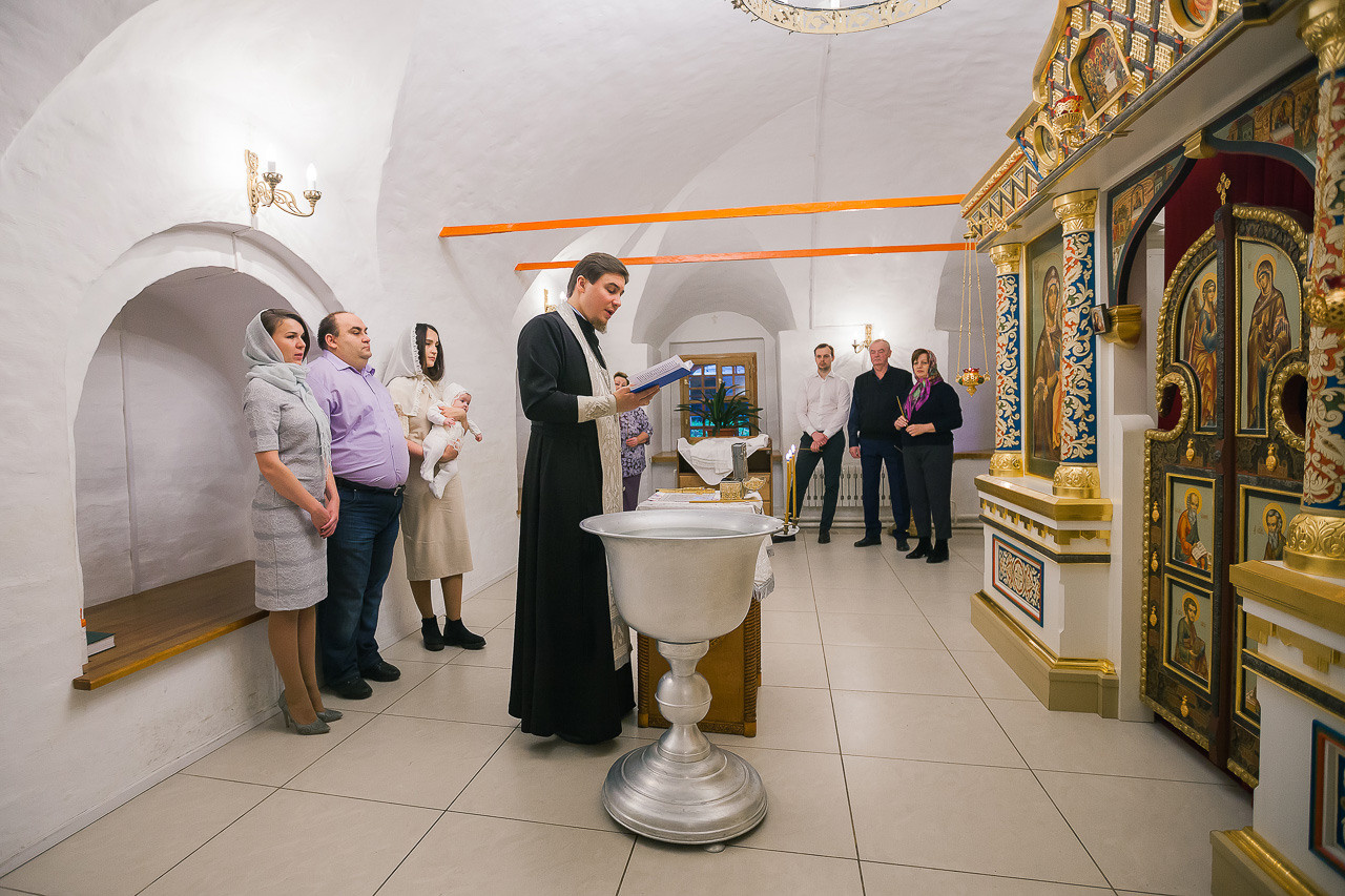 Крещение Елизаветы. Семейный фотограф Николаева Ольга