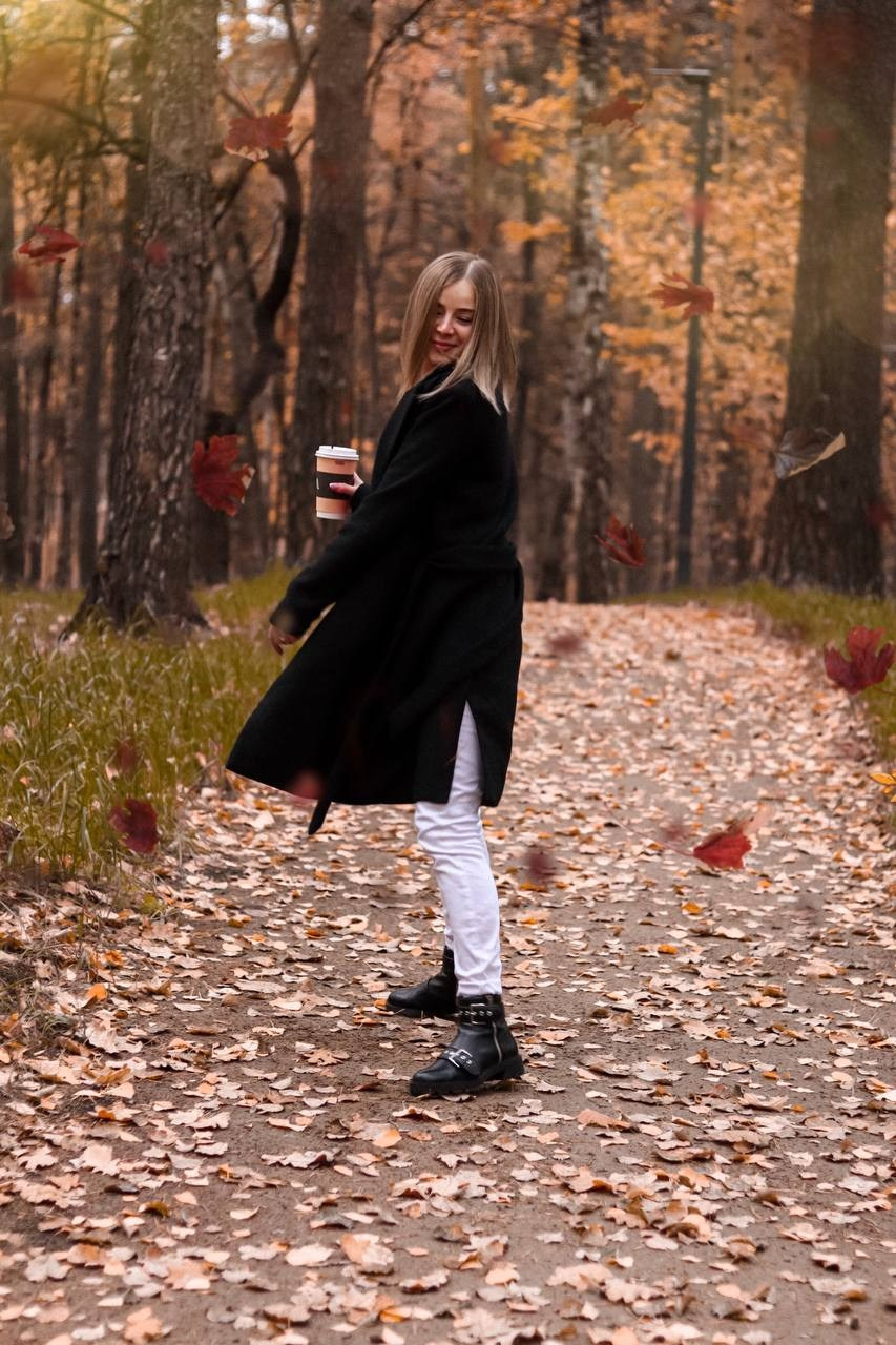 Autumn 2019. Меня зовут Лиана.я видеограф и фотограф 📍 Работаю в Москве и МО