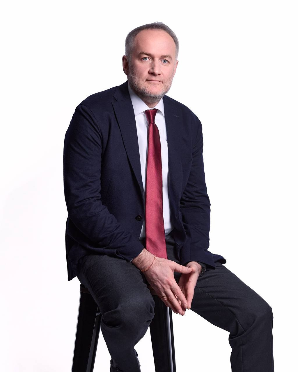 Corporate portfolio. Svyatoslav Lebedev | Advertising photographer — Commercial shooting, Art direction, AI integration