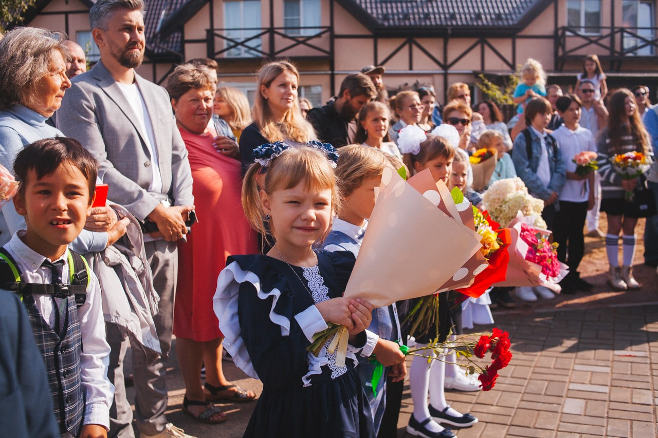 1 сентября в «Квадратике». Семейный фотограф во Всеволожске и Санкт-Петербурге Юлия Капустина