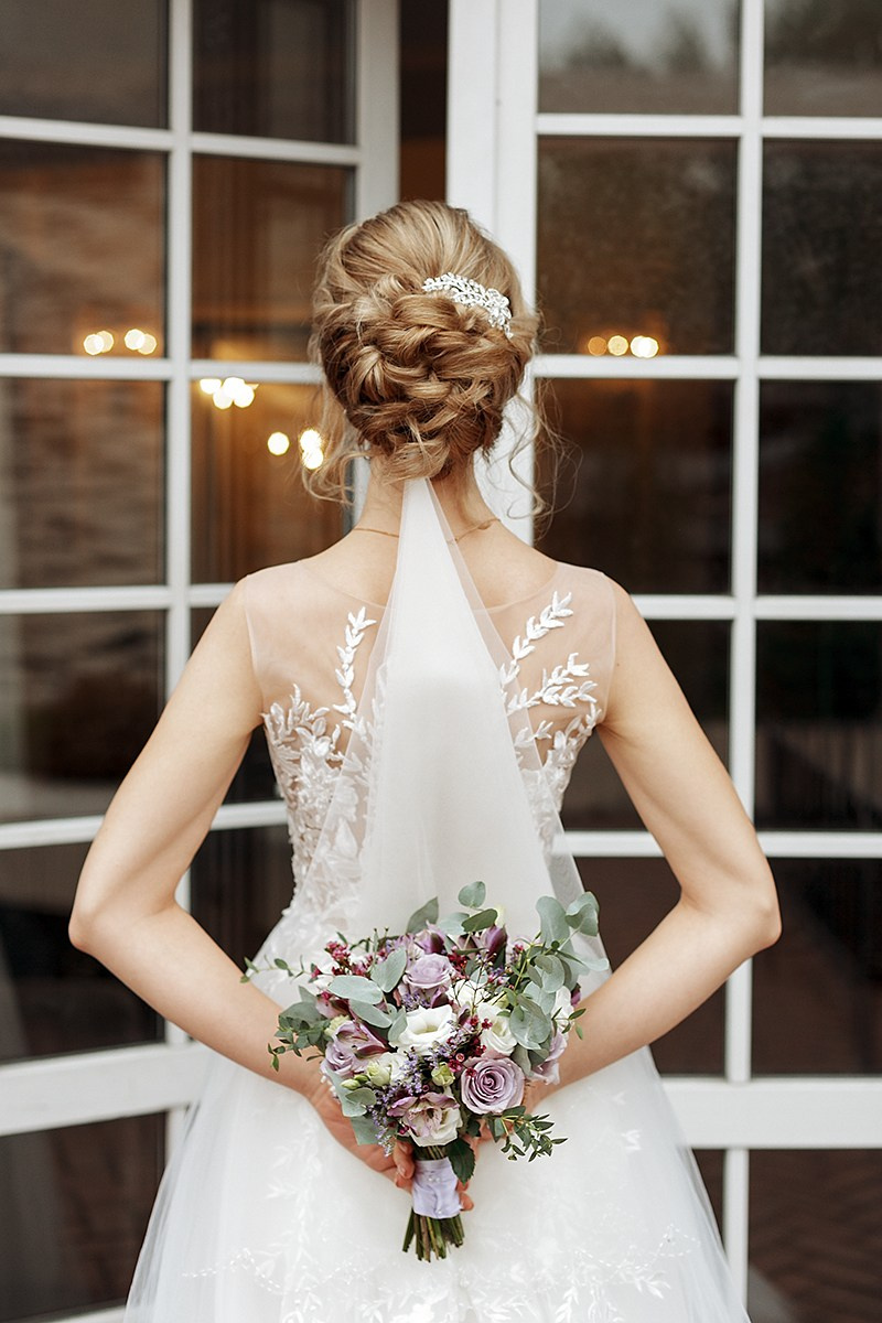 фотограф на свадьбу, свадебный костюм для жениха, платье невесты, букет для невесты, студия для свадьбы, свадебный фотограф москва санкт-петербург