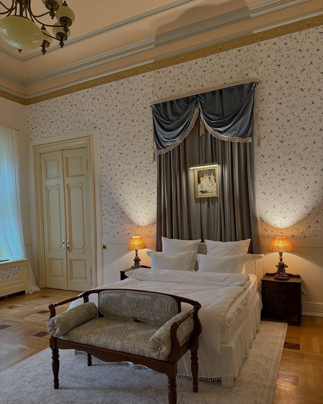 Vintage. Fashion & Boudoir photographer Diana Ageeva