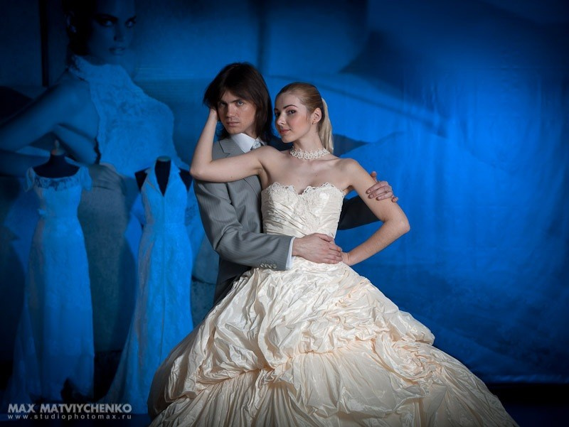 Для крупнейшего свадебного салона г. Ростова «ФЬЯНСЕ». Max Matvich and Victoria Basova are professionals in their field