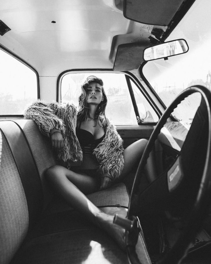 Екатерина. Женский фотограф. Создатель украшений ручной работы. Модель