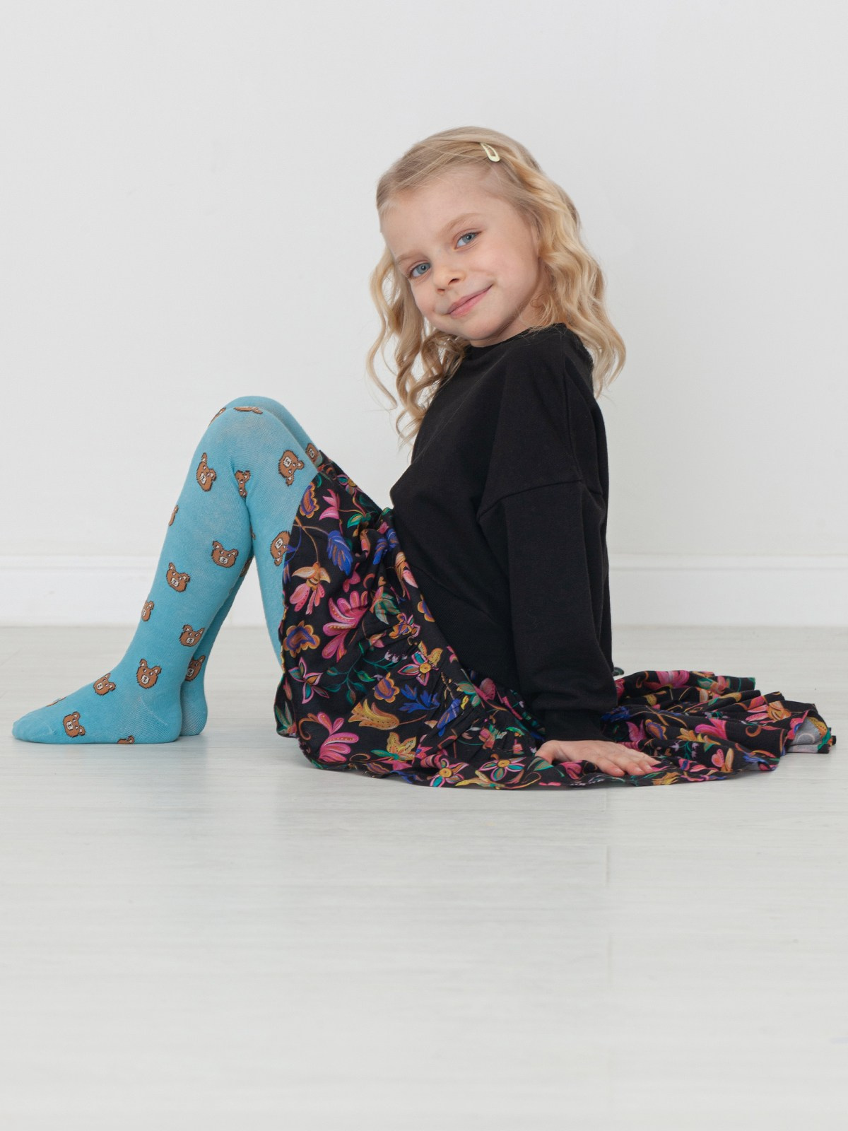 Детская съёмка колготок. Сборные фотосъёмки в Москве. фотосессии одежды.фотограф