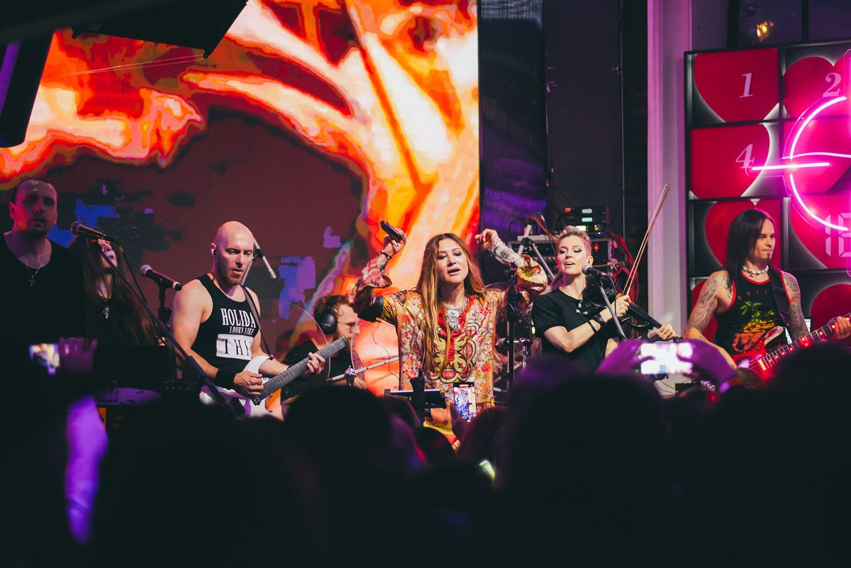 Концерт LINDA в РУКИ ВВЕРХ БАР в Ростове-на-Дону