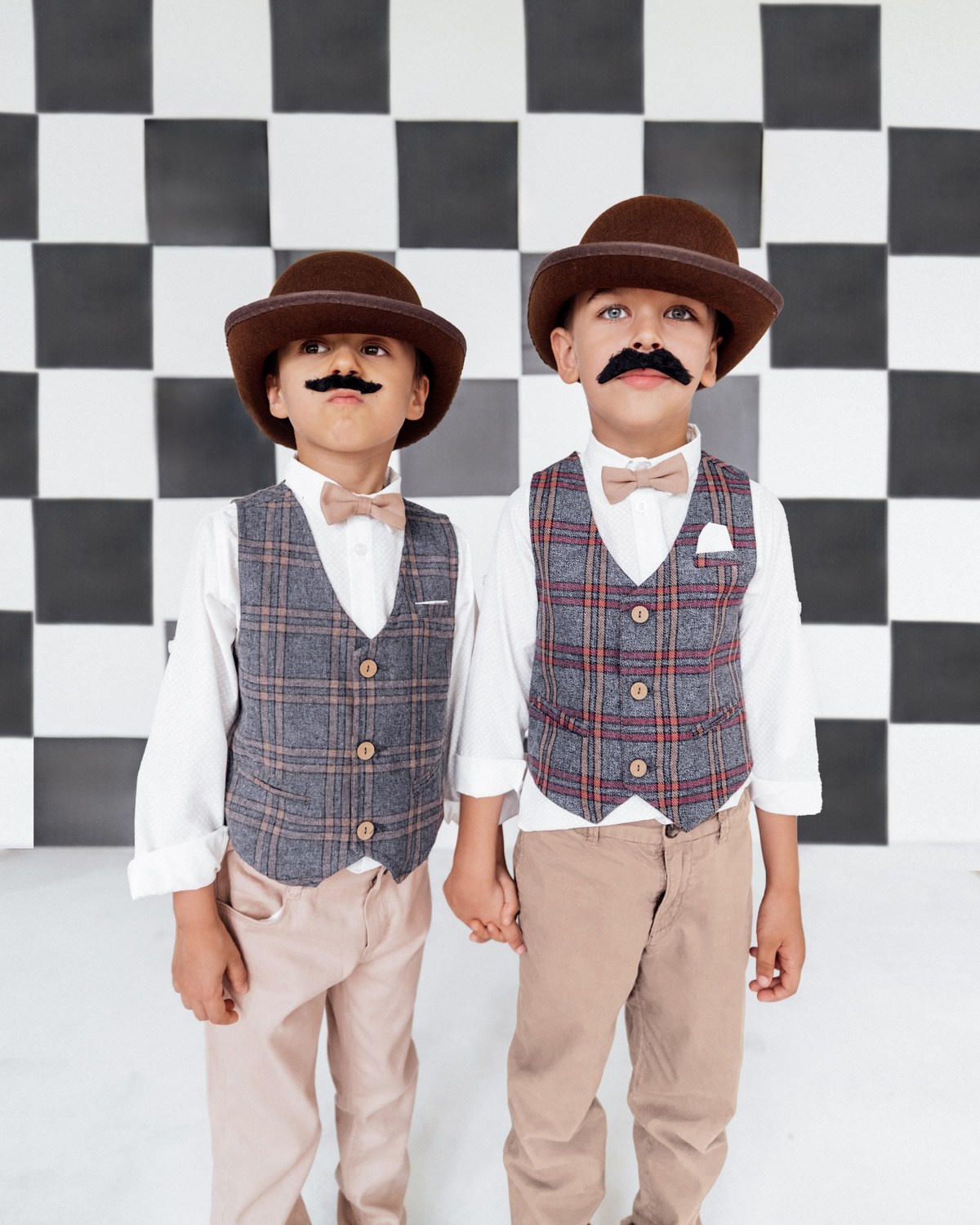 ELISHA AND VITIA. Светлана Ламм