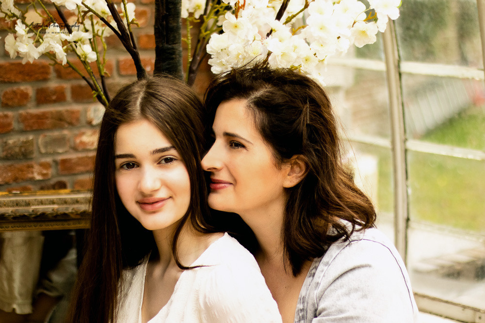 Mother and daughter. Family, Children and Business photographer in Belgium