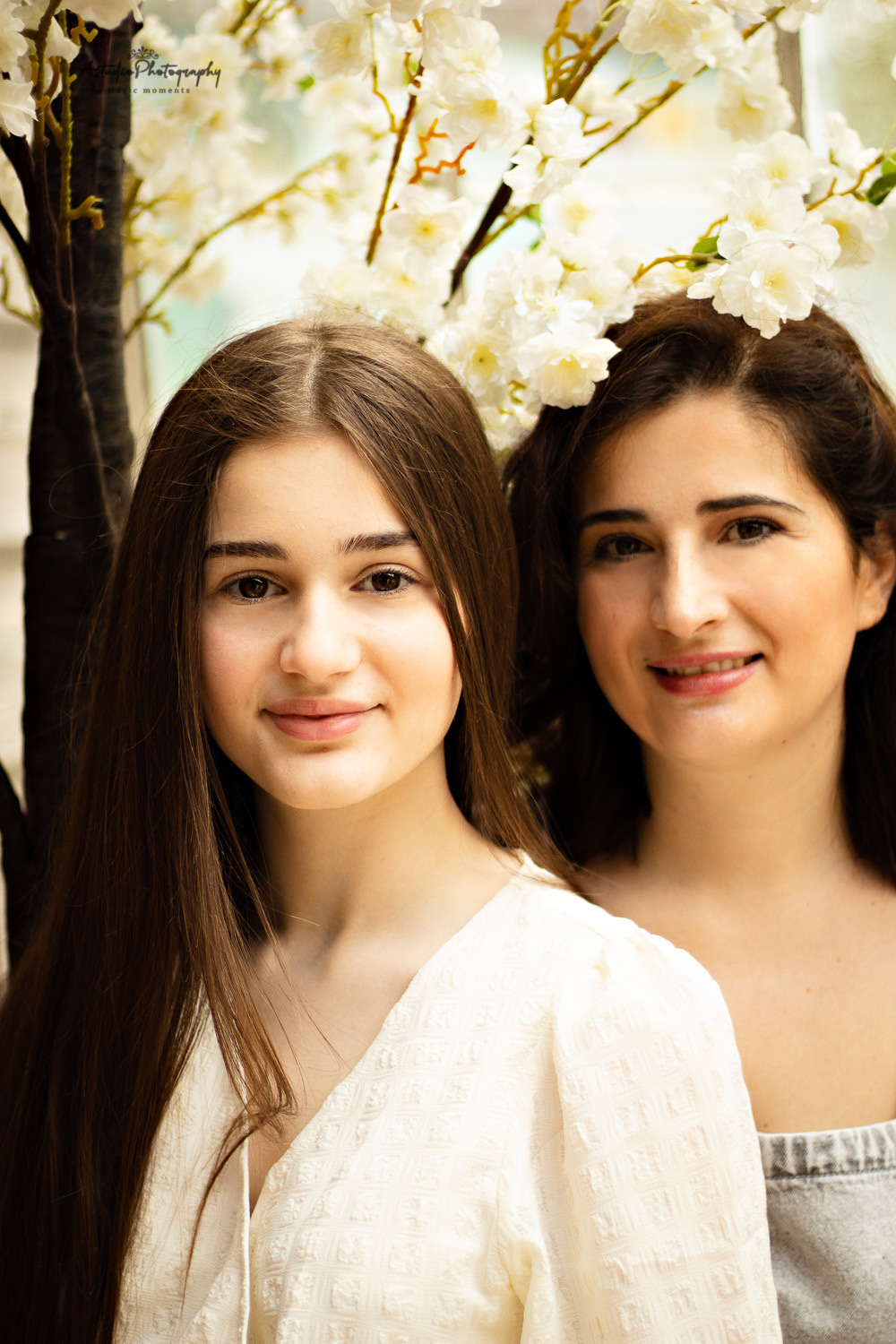 Mother and daughter. Family, Children and Business photographer in Belgium