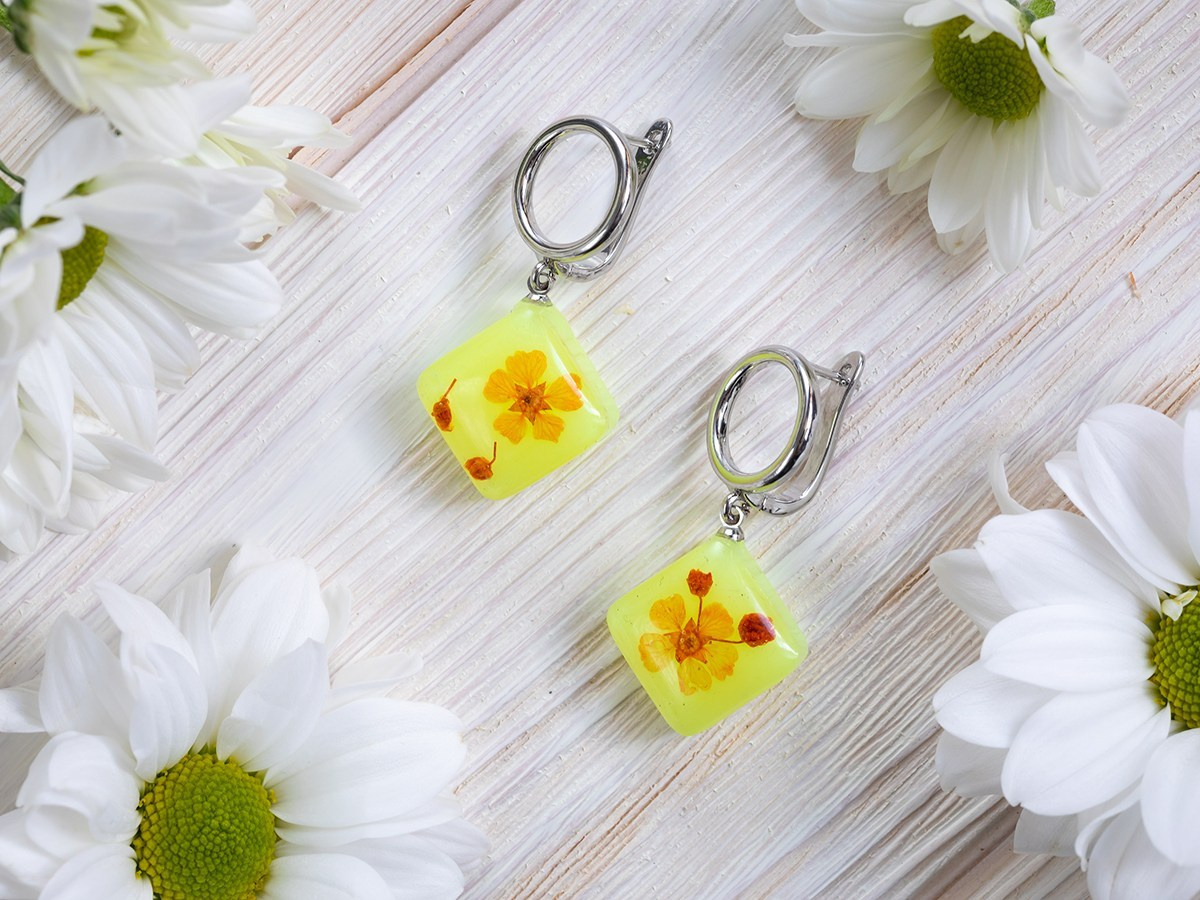 Профессиональная предметная фотосъемка ювелирных изделий в Москве и Московской области. Фотостудия в Москве LUXARTPHOTO