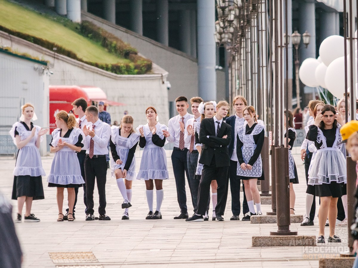 Школьный вальс выпускников