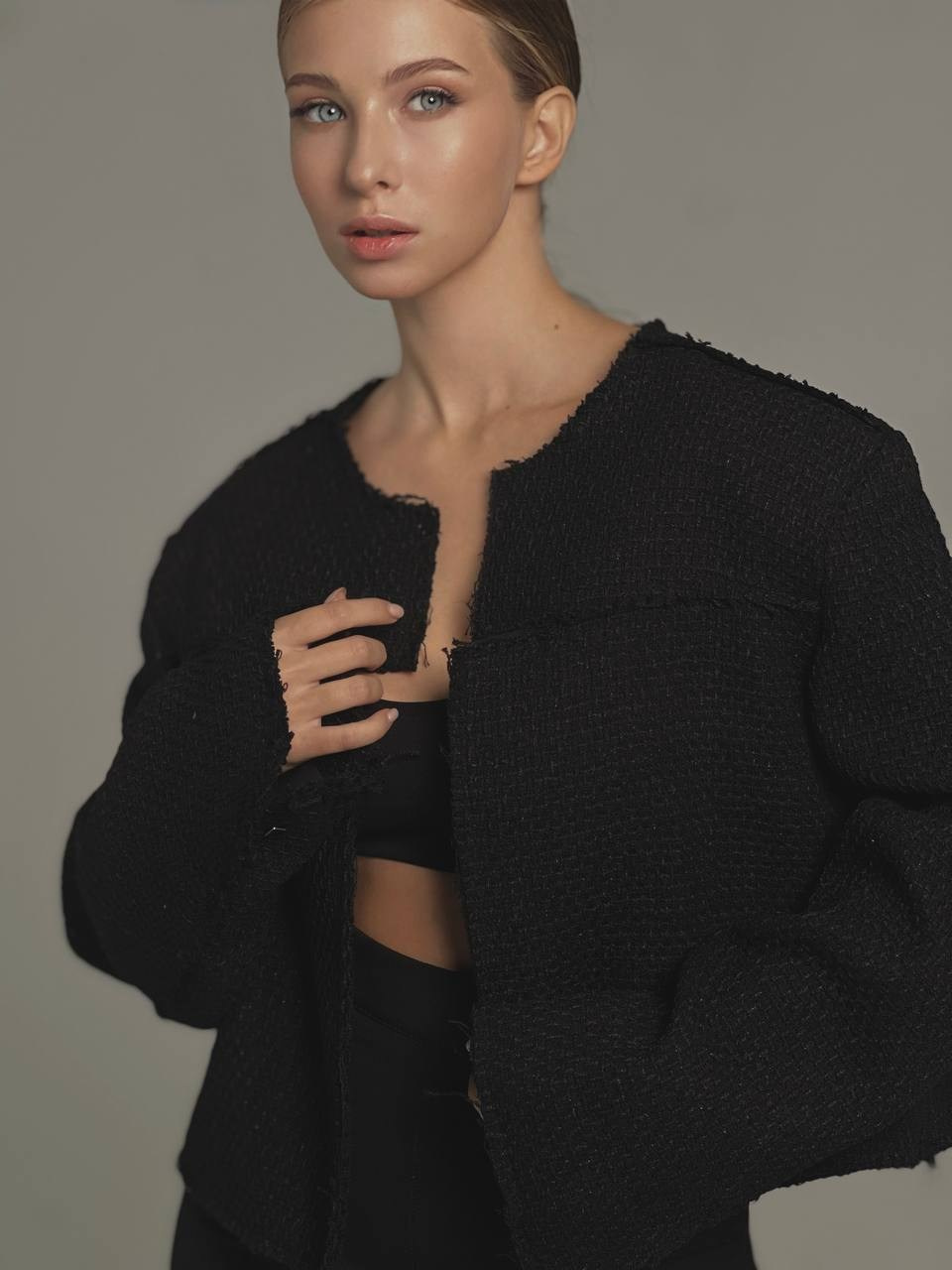 Антонини, 40-42 р-р, рост 169 см. KED Production — продакшн из СПб. Создаём фото, видео и контент, который помогает брендам и селлерам продавать больше