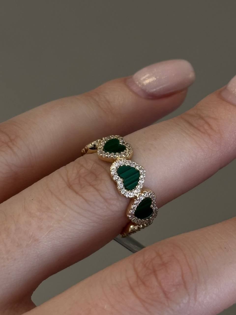 Ювелирные изделия и бижутерия