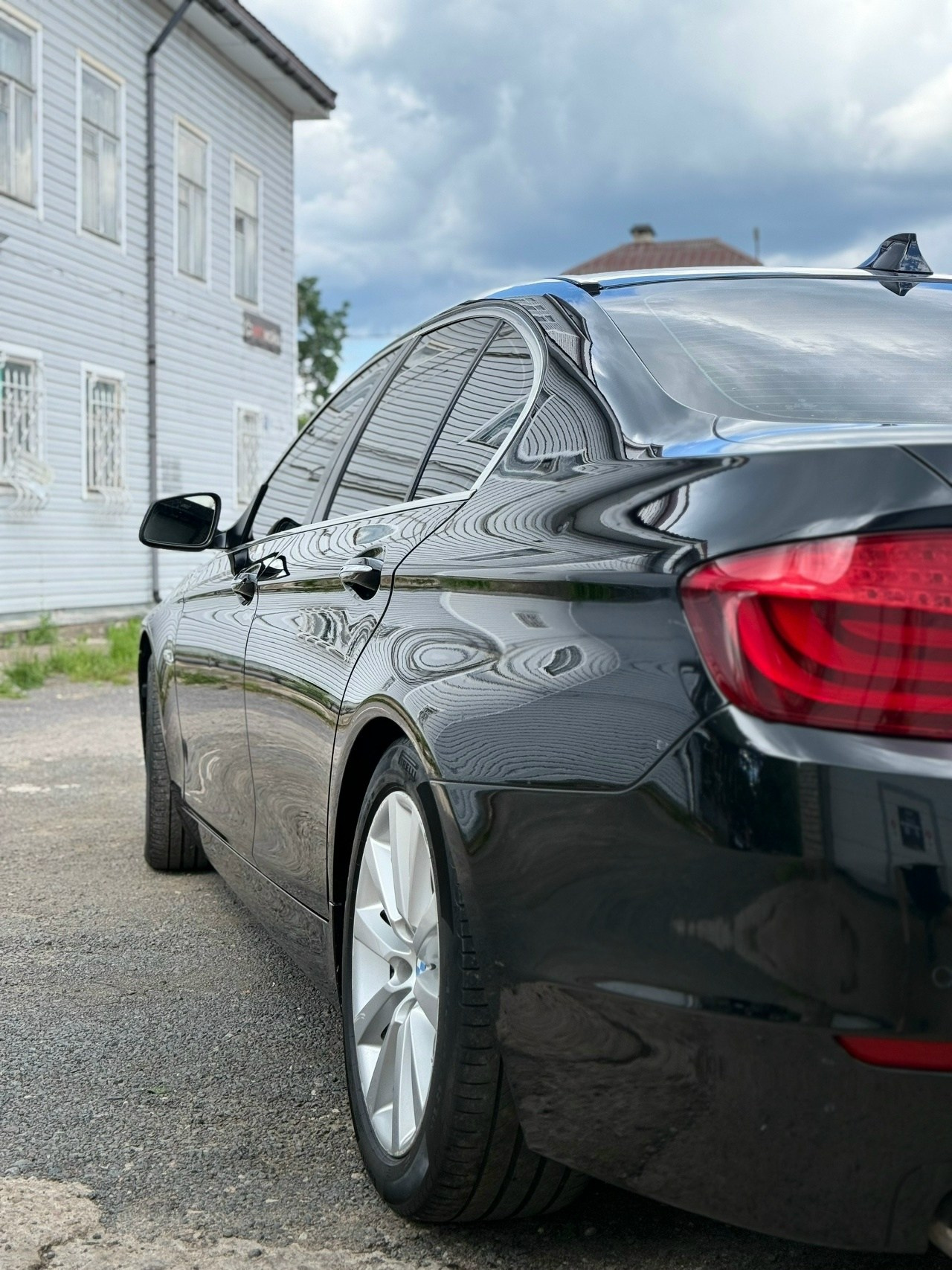 BMW 5. Светопись: православная фотография и детейлинг | Тихвин
