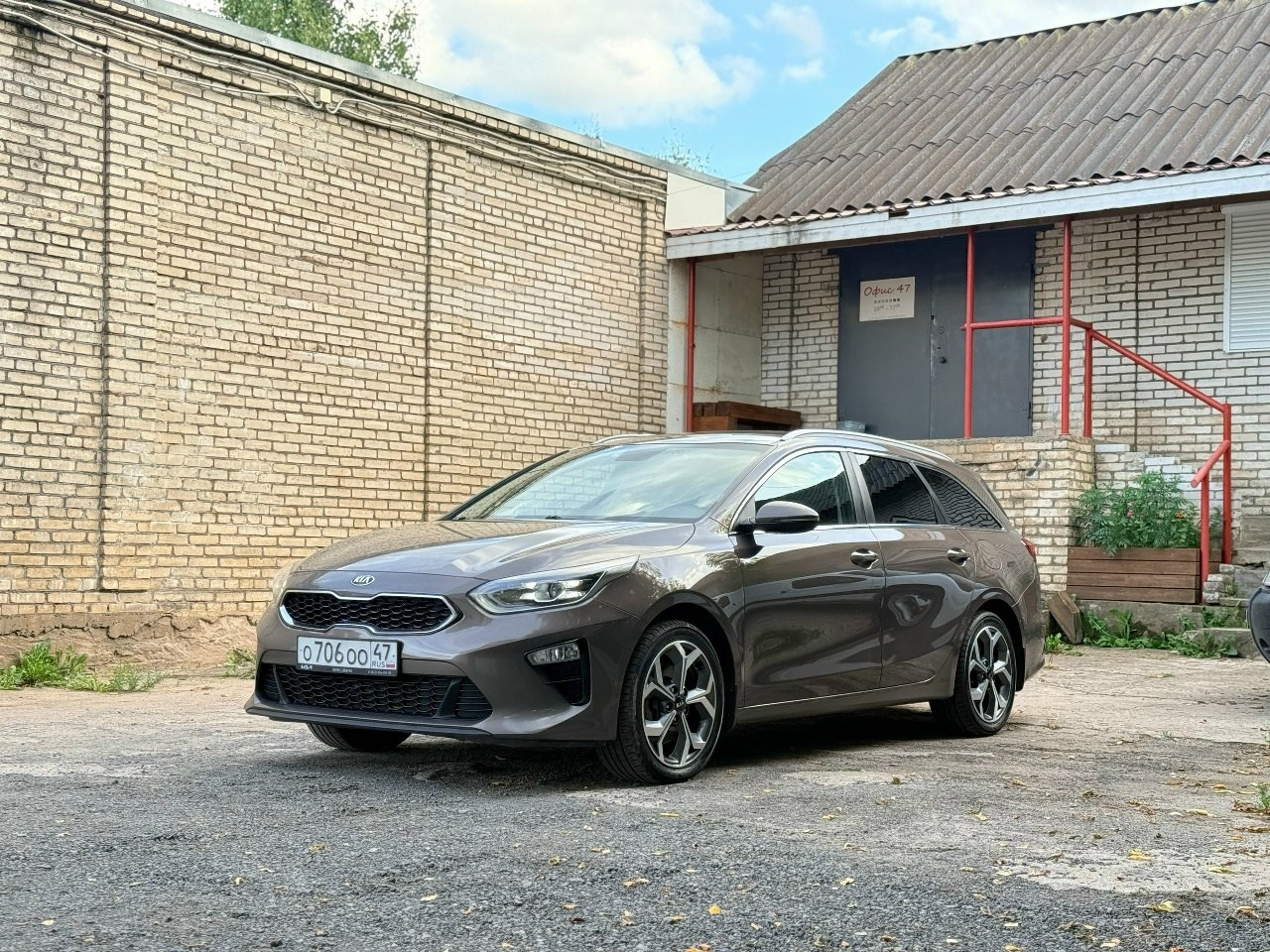Kia Ceed. Светопись: православная фотография и детейлинг | Тихвин