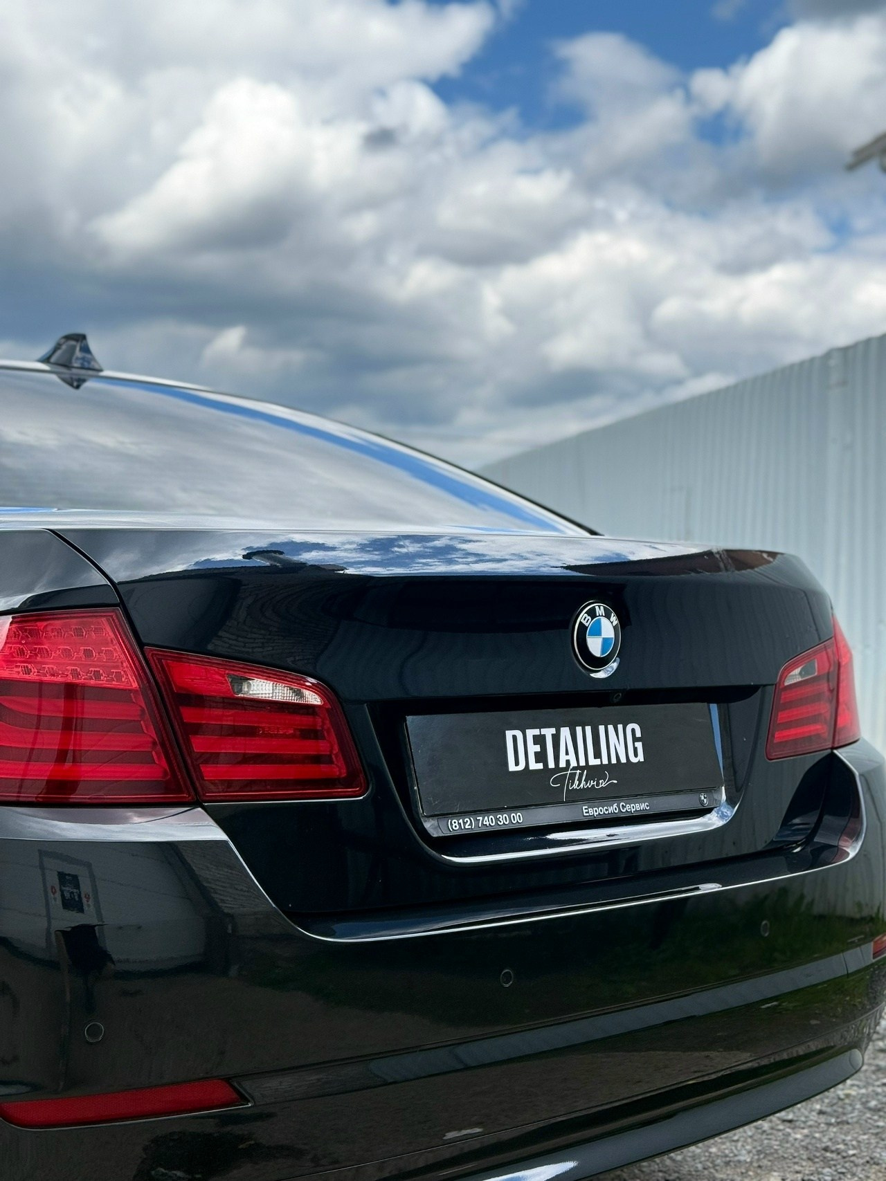 BMW 5. Светопись: православная фотография и детейлинг | Тихвин