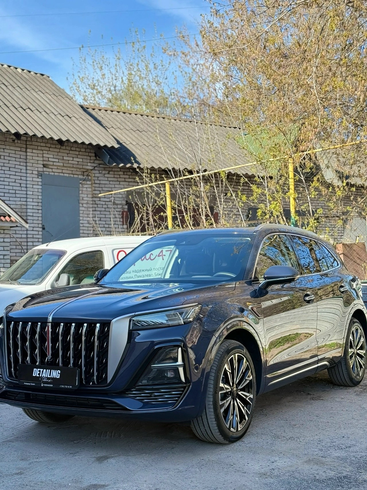 Hongqi HS5. Светопись: православная фотография и детейлинг | Тихвин
