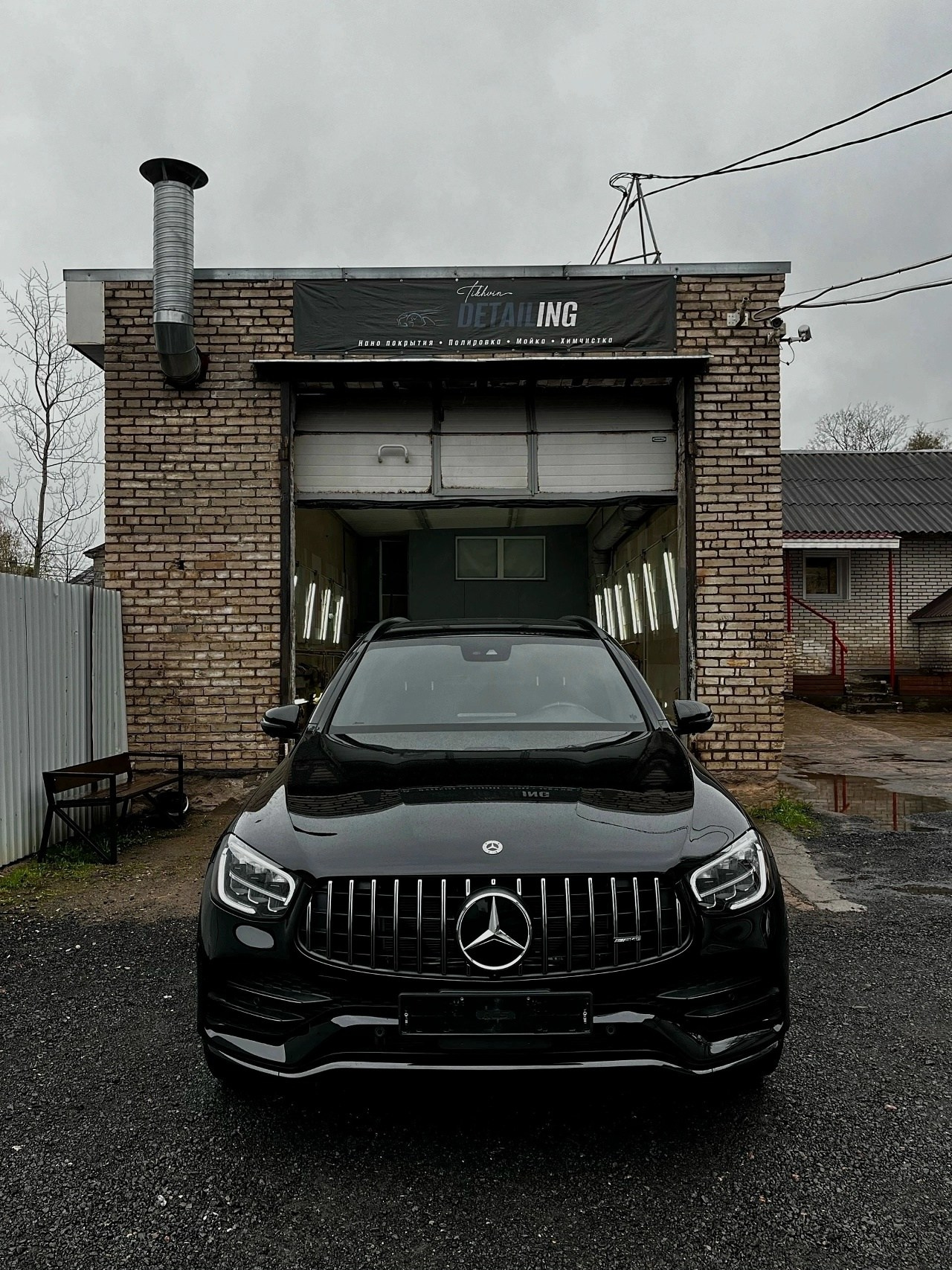 Mercedes-Benz GLC 43 AMG. Светопись: православная фотография и детейлинг | Тихвин