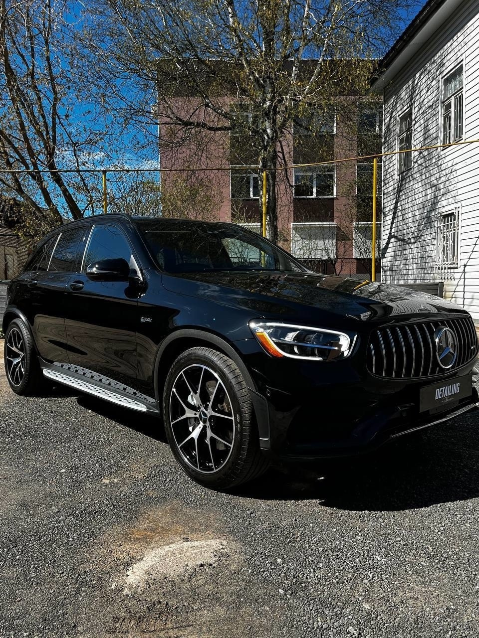 Mercedes-Benz GLC 43 AMG. Светопись: православная фотография и детейлинг | Тихвин