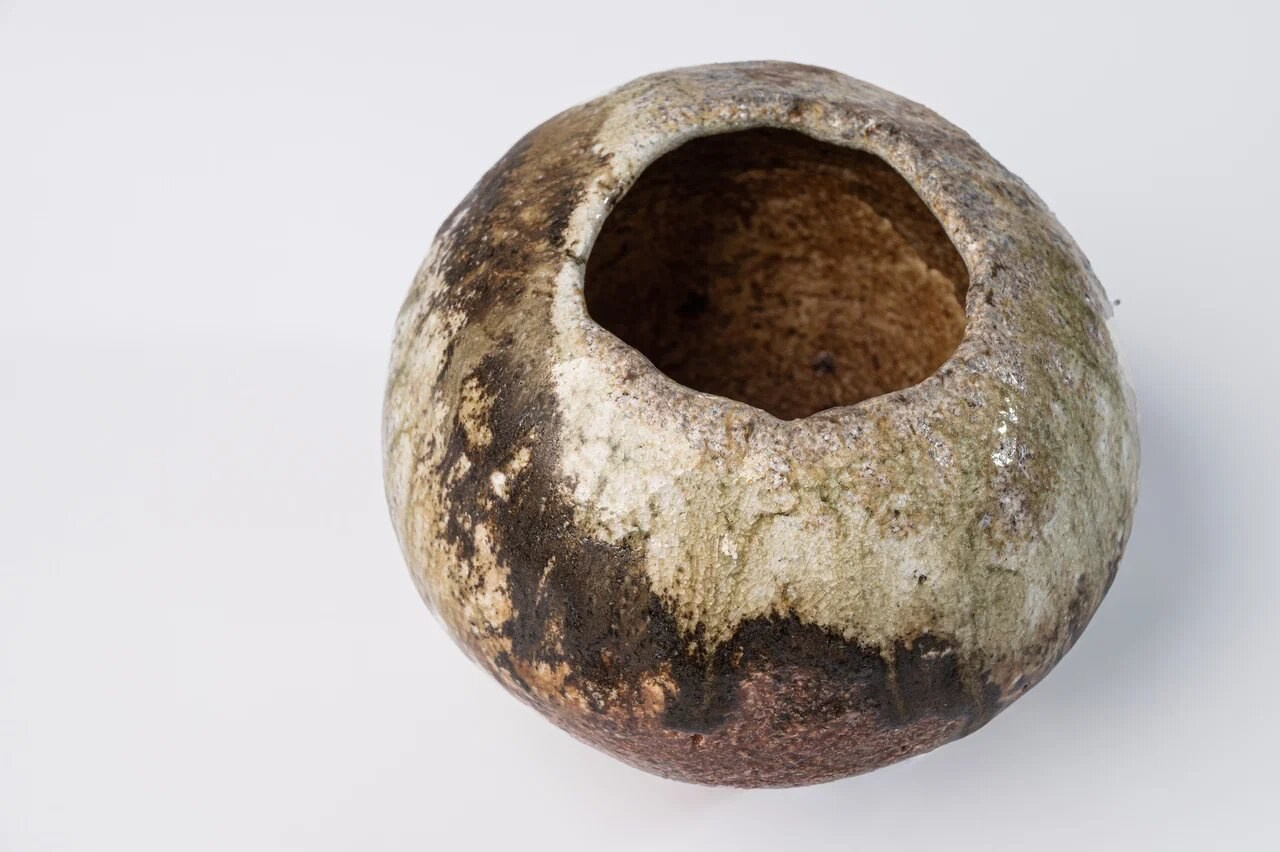 Ваза «Чувство» мини. Арт-керамика Катерины Жизневской