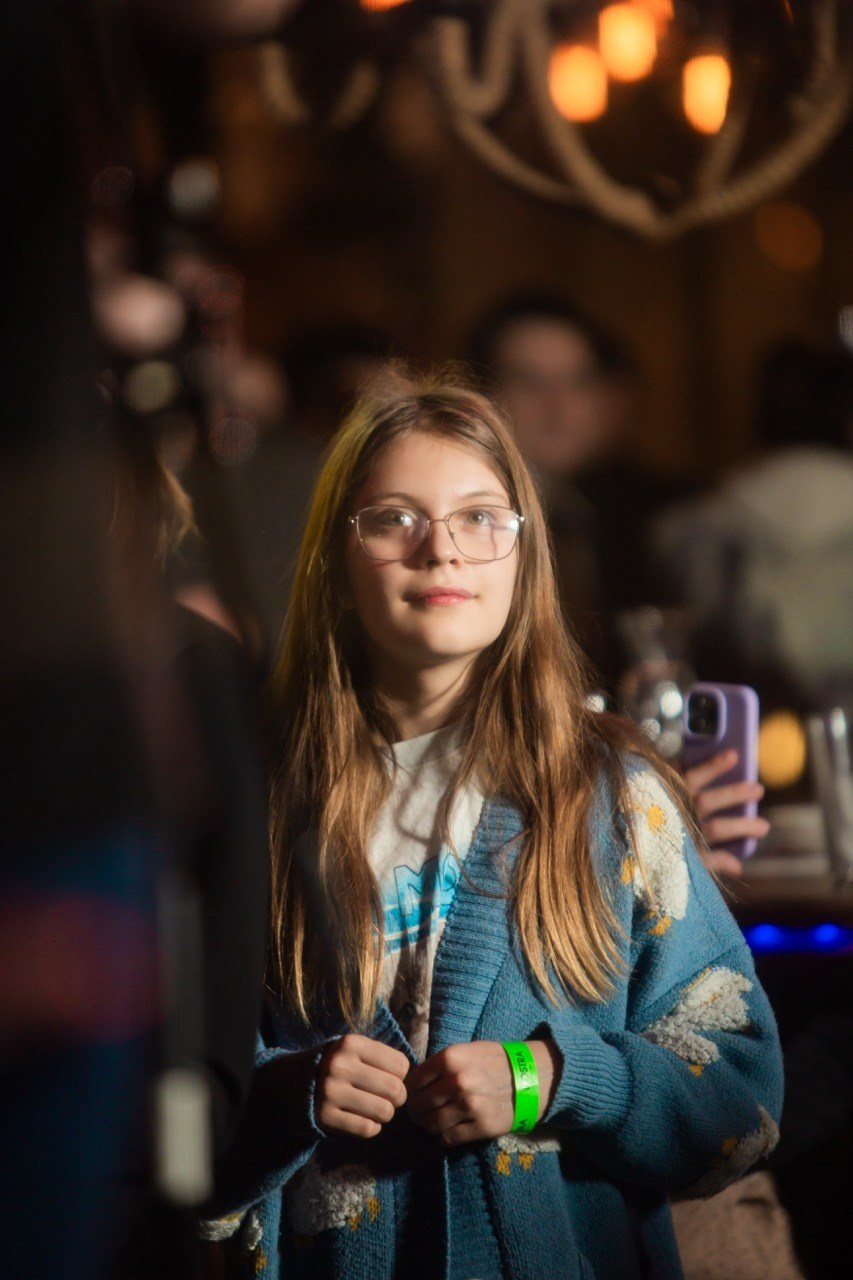 LЮSTRA bar 10.12.2025. Московская кавер-группа BankBand