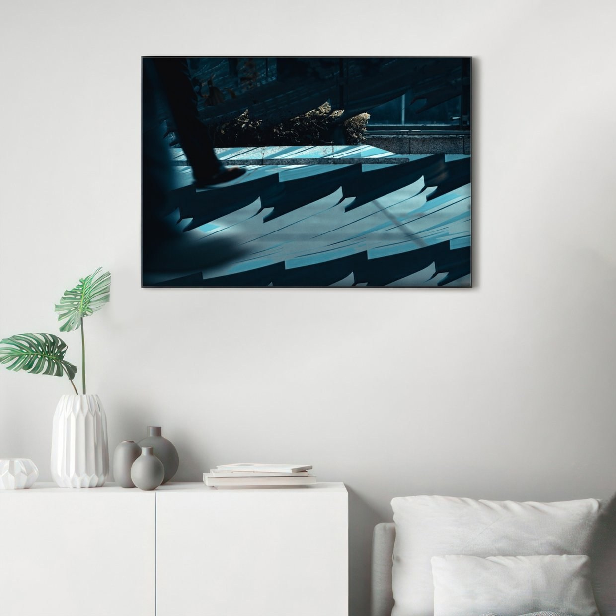 ORIGINAL. International visual artist Elen Reflecta