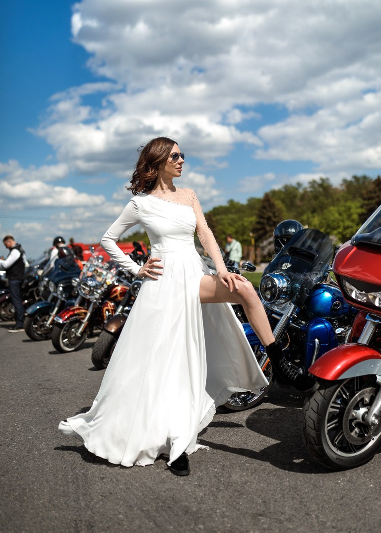 Свадьба байкеров в ресторане «Дворянское гнездо». Kirillova Studio — мастерская декора и событий Юли Кирилловой