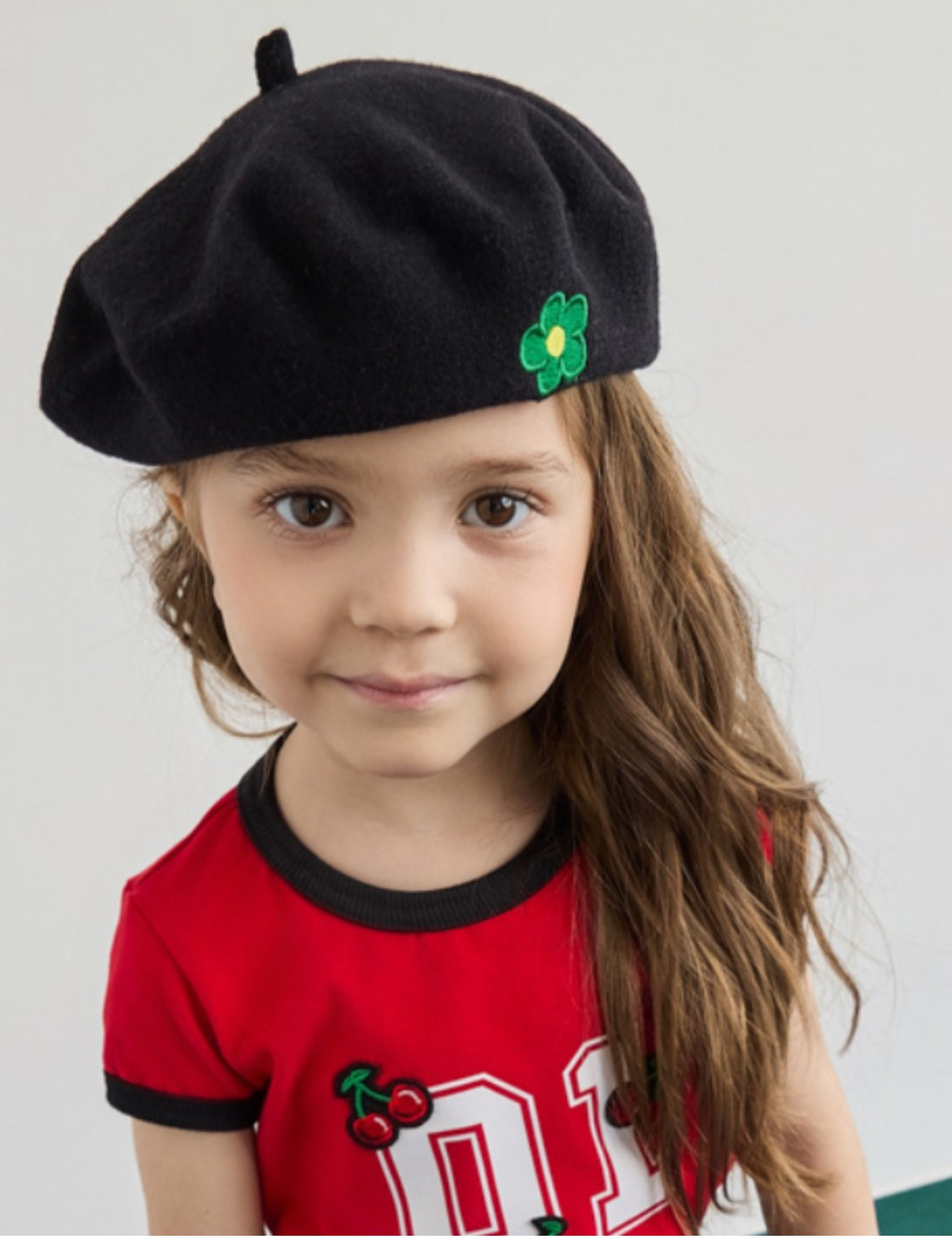 Камила И. (дети). Фото и видео продакшн в Москве — съемка для брендов и маркетплейсов