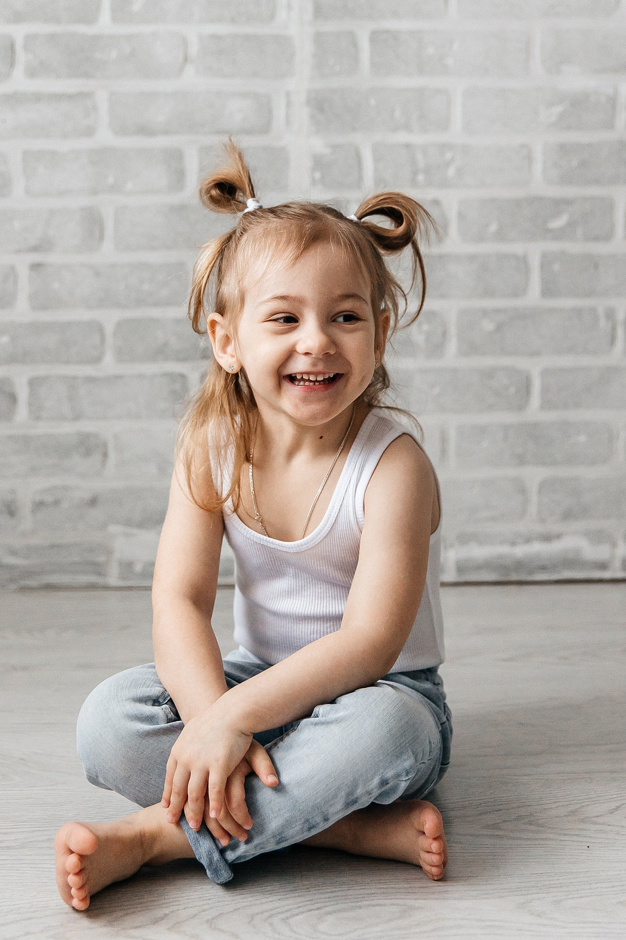 Минимализм / портреты + ЧБ. Детский фотограф, выпускные альбомы в Нижнем Новгороде Бодягина Мария