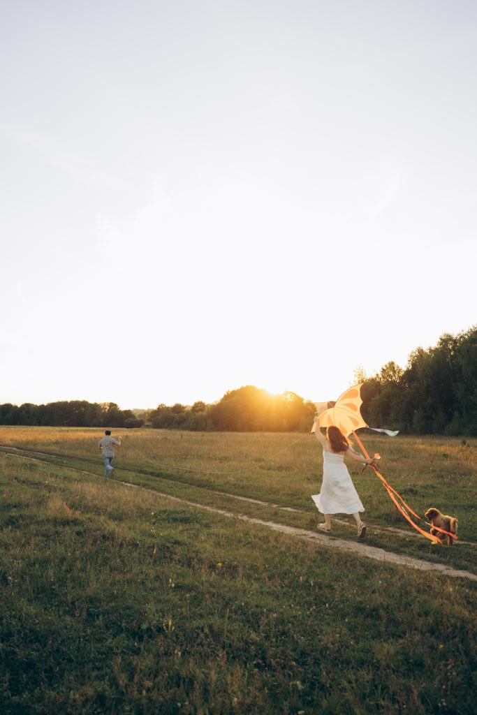 Воздушный змей, закат, любимые рядом. Свадебный и семейный фотограф Оля Сугробчик. Арзамас, Нижний Новгород и область