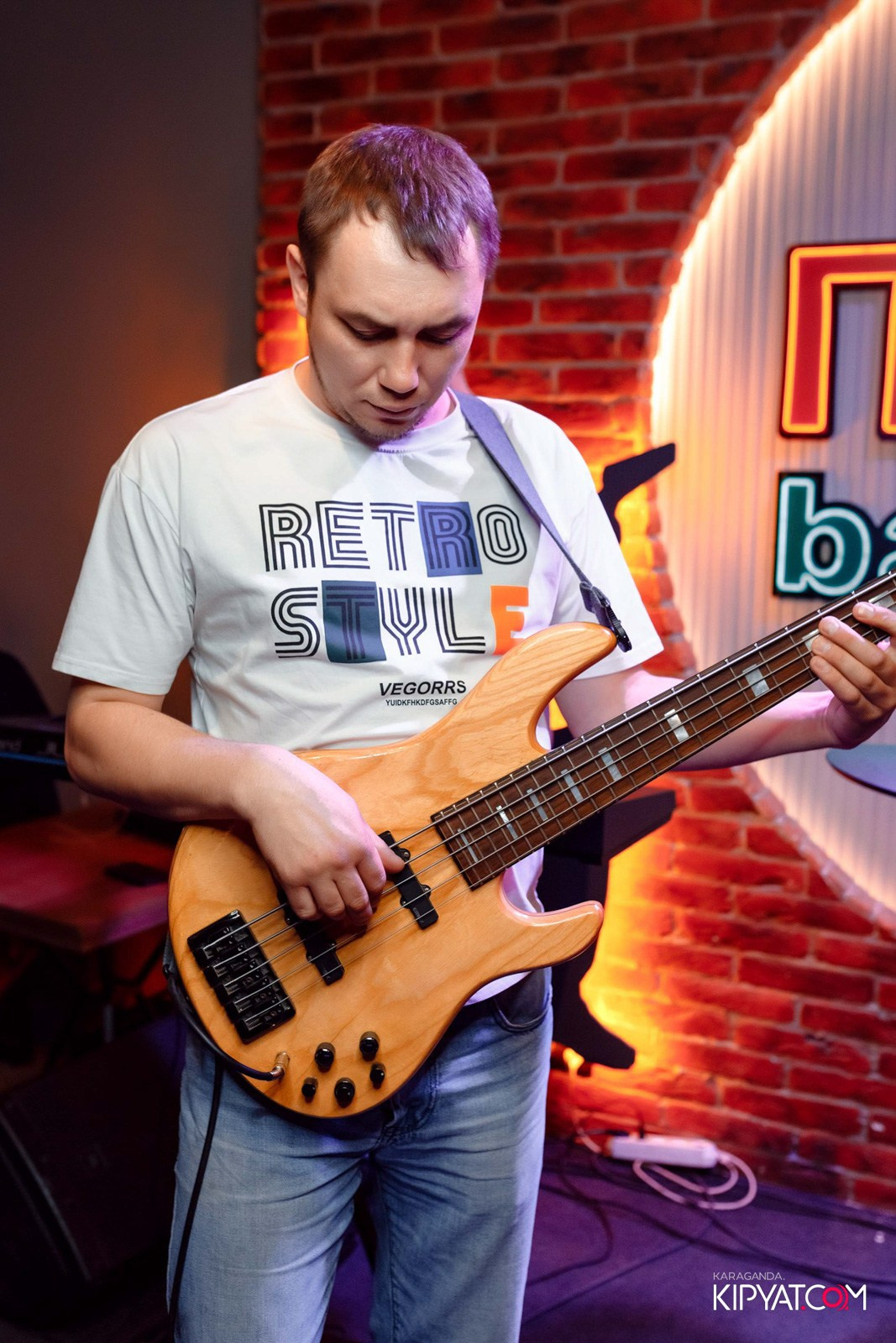 Пинта Bar & Grill на ул. Таттимбета. Кипятком Караганда