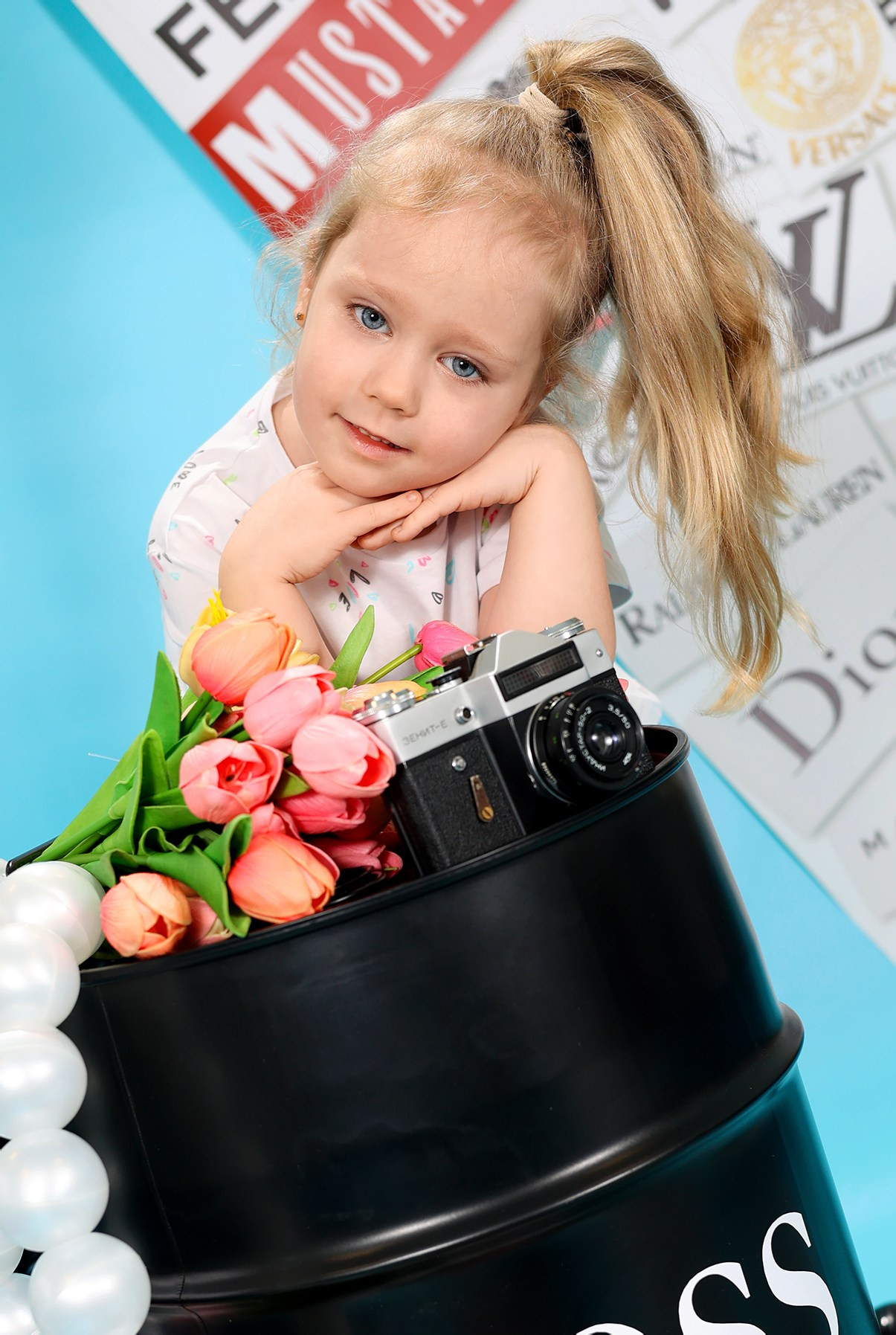 На стиле ФЭШН. Выпускные альбомы в Иваново в детский сад и школу. Александр и Светлана Янкины