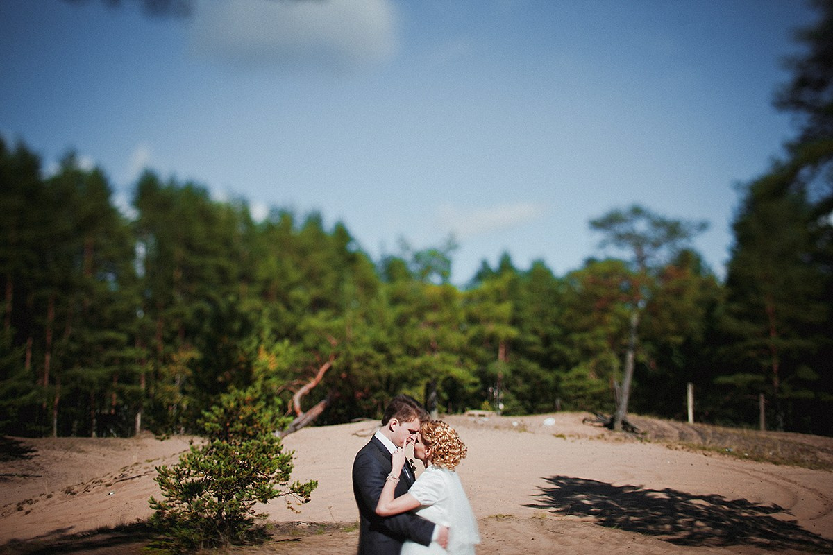 Свадебная прогулка Алекса и Даши. Фотограф крещение венчание в Петербурге! Помогает подобрать храм и посоветовал душевного батюшку в СПб