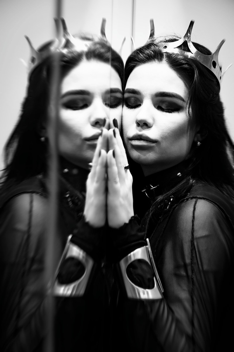 Виктория. Эротико-драматический фотограф Маруся Скоробогатова